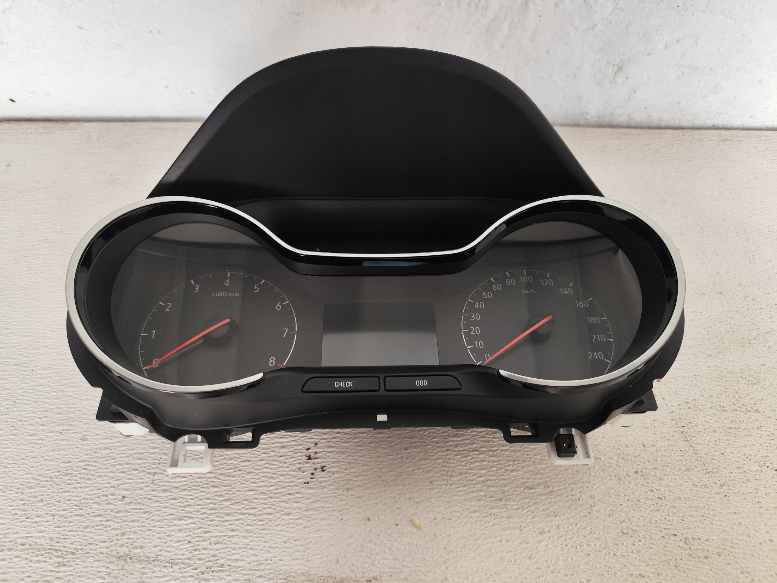 OPEL CROSSLAND X 2018 1.2THP dials clock 9828207880