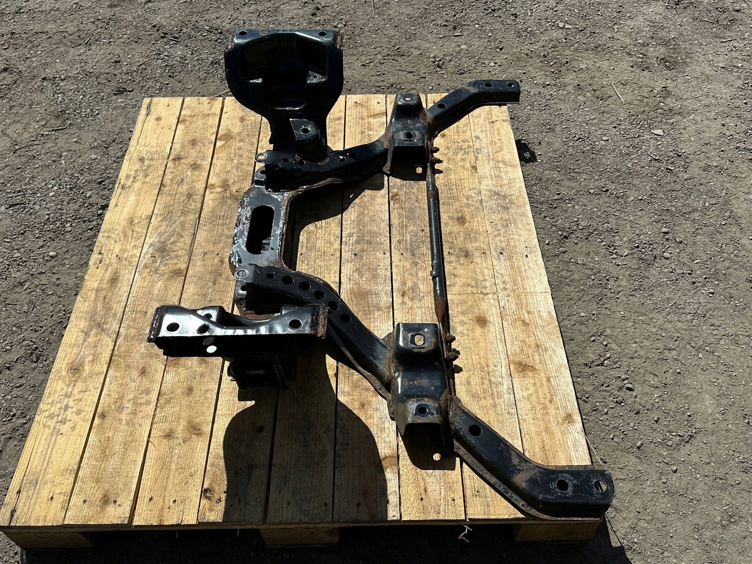 axle beam subframe sider front front Ford Mustang V 2011 - 2014
