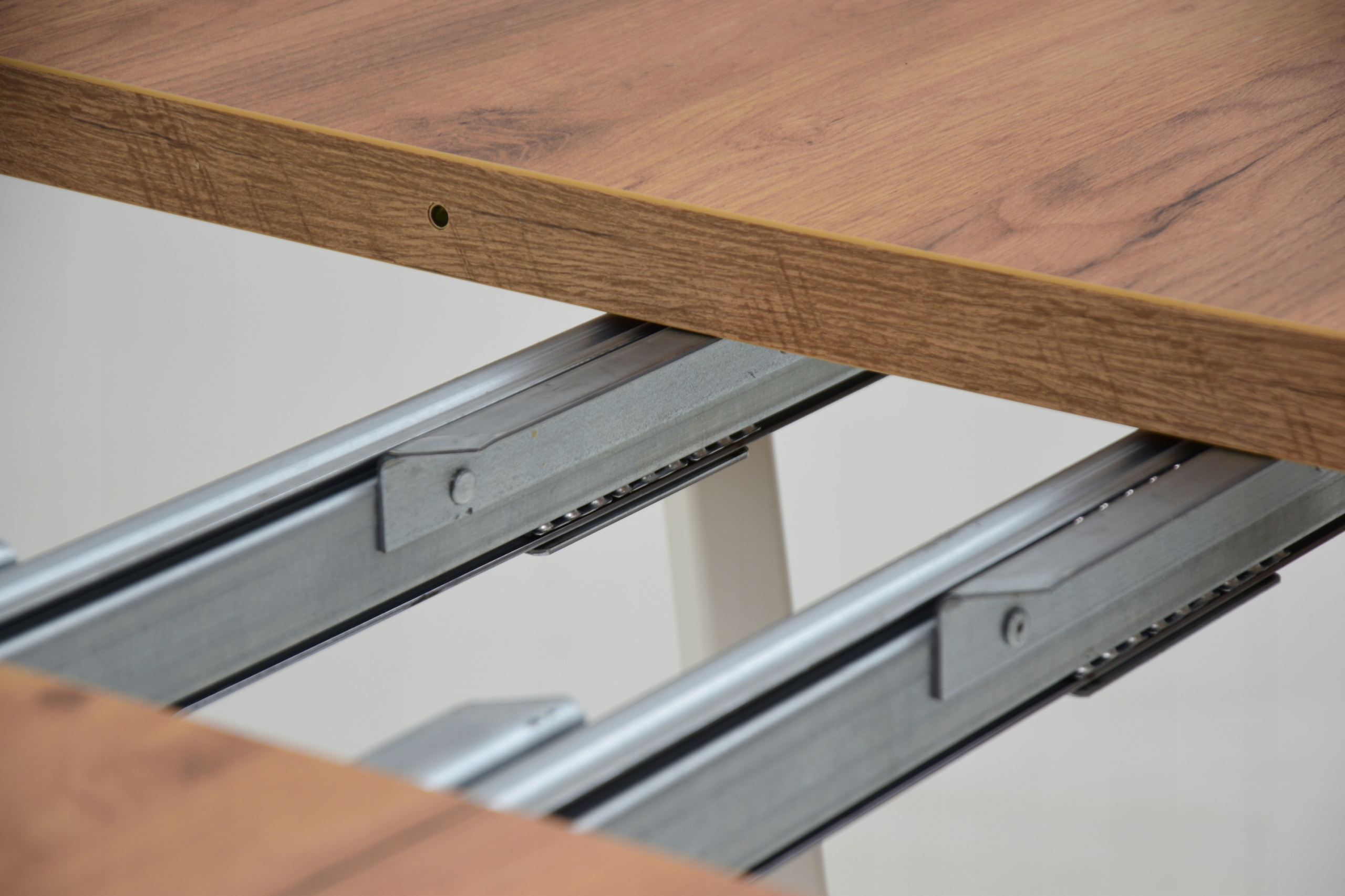 Zestaw stół z 8 krzesłami ładny nowoczesny komplet Kolor korpusu stołu biały