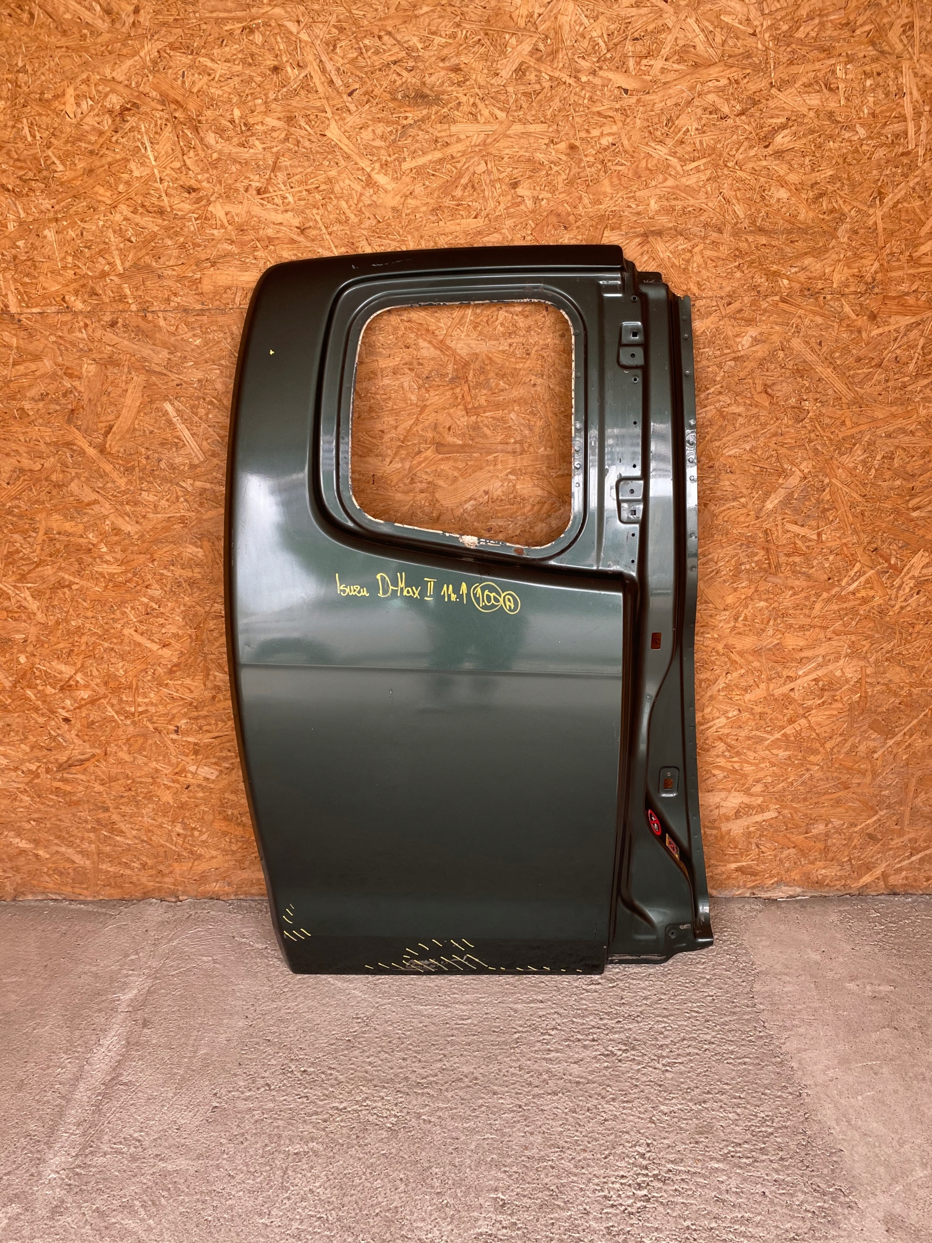 ISUZU D-MAX II 2011r- DRZWI PRAWE TYŁ TYLNE POZNAŃ GIEŁDA