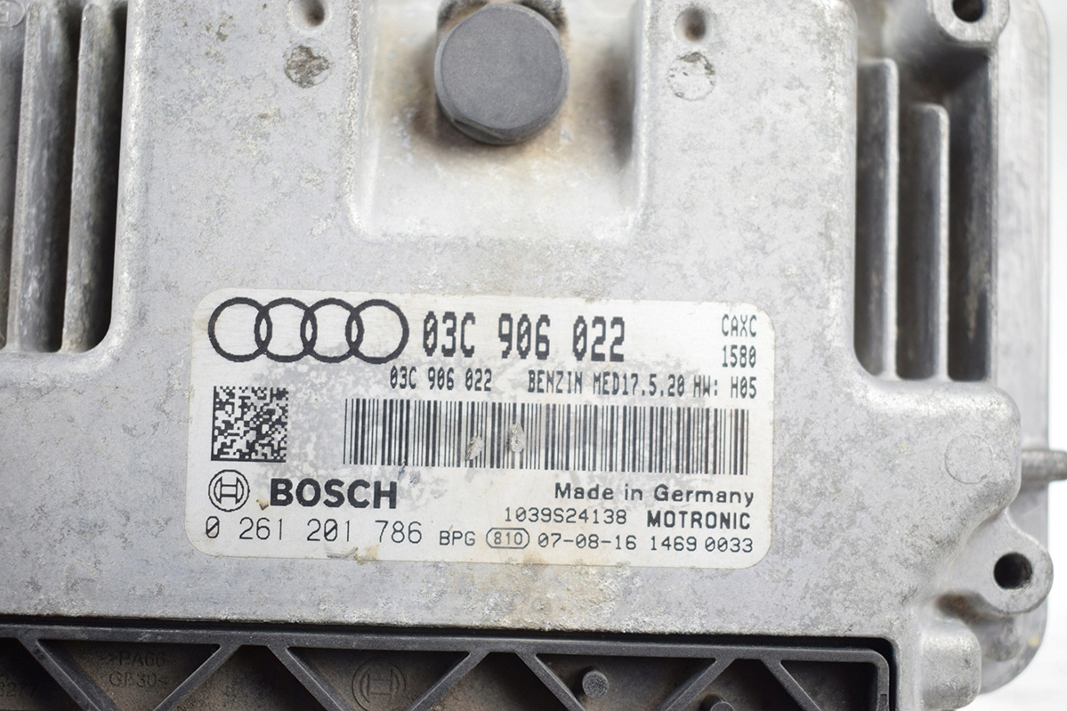 computer control unit VW 1.4 TSI 03C906022
