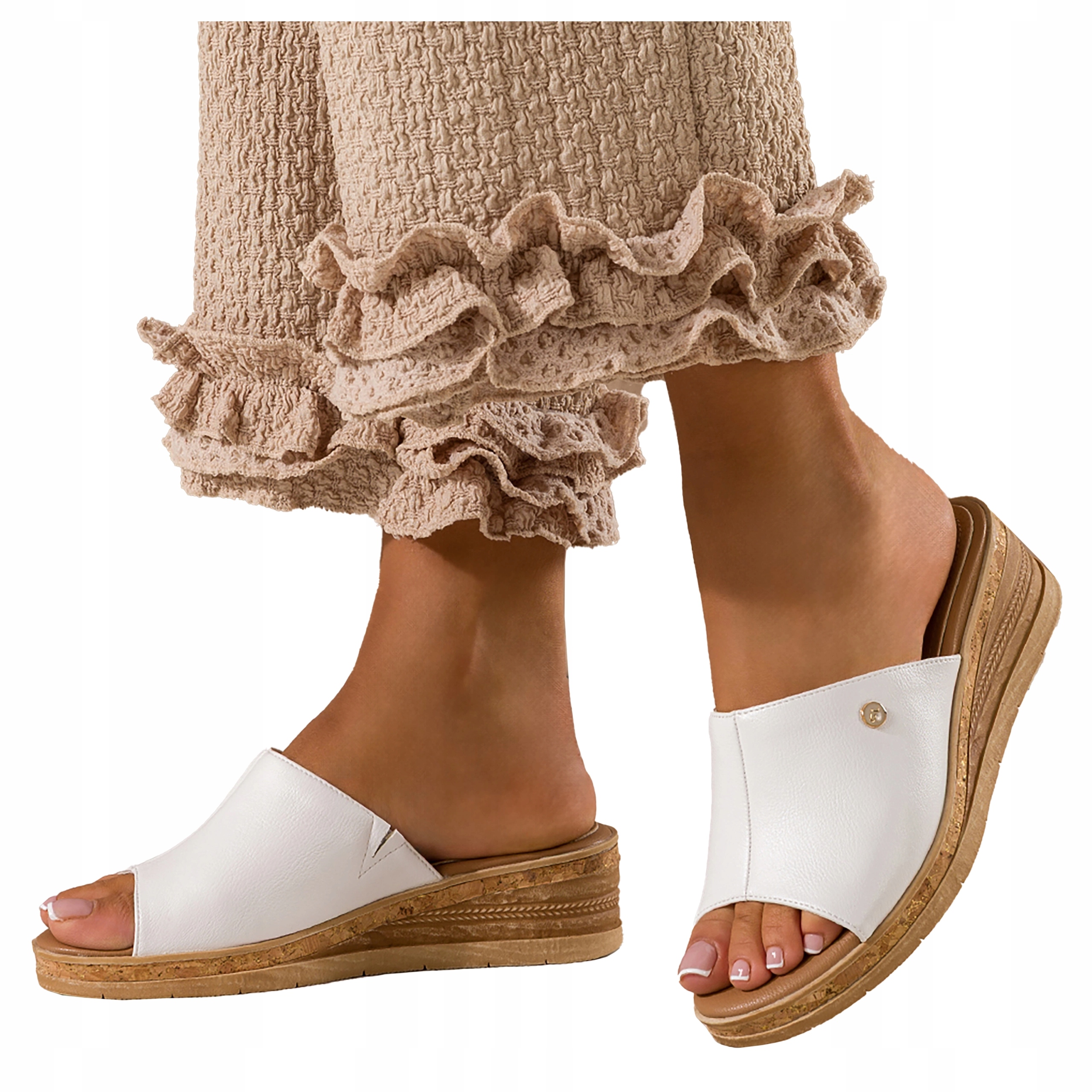 Bílé Nazouváky Dámské Na Koturně Lehké Pohodlné Zasouvací Zabudované vel 36