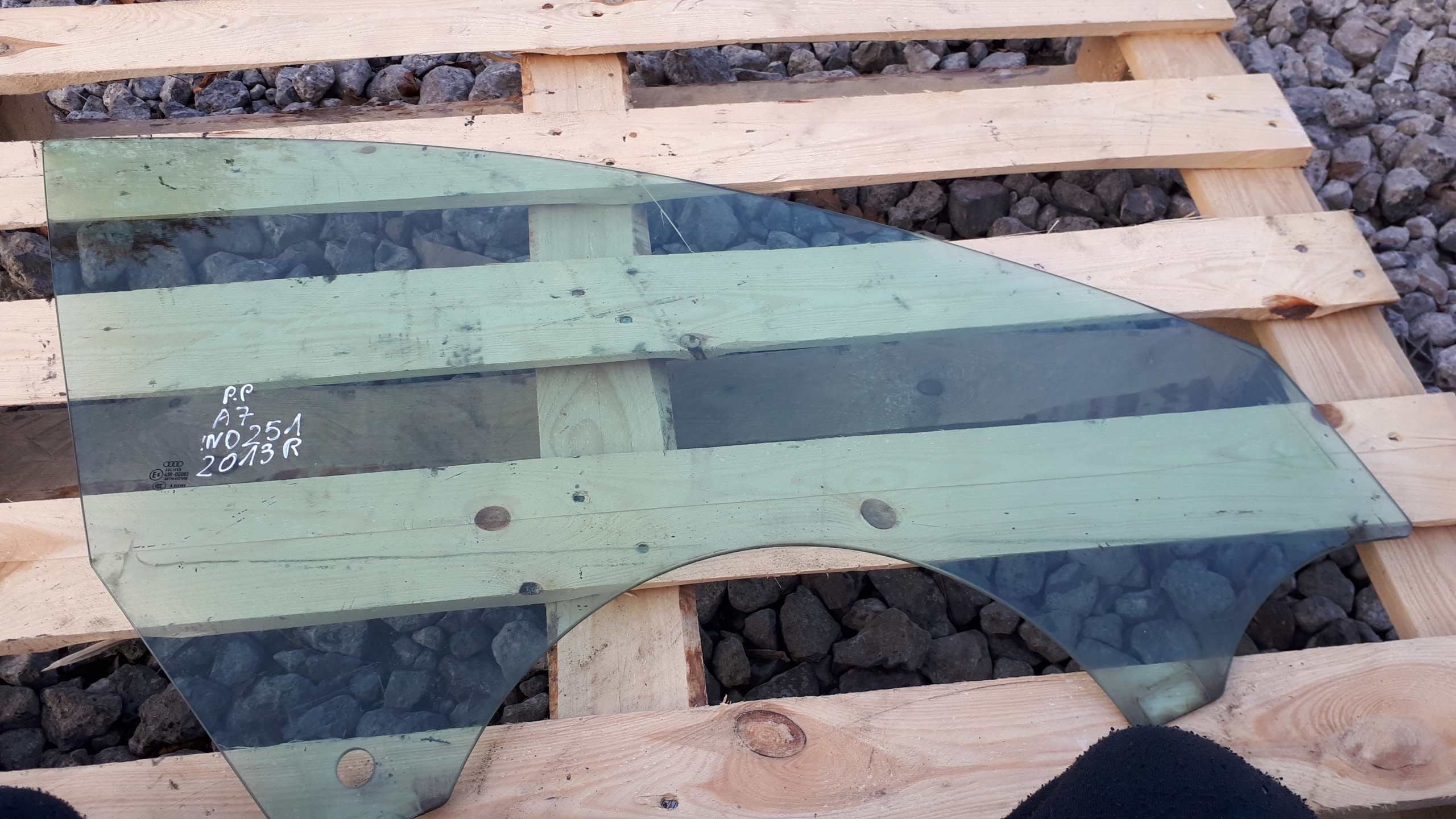 A7 4G S7 стекло двери правая правая передняя 13R 2013