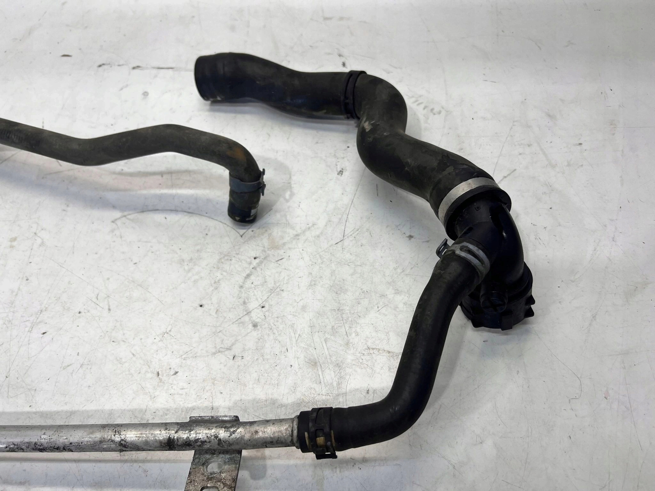 prijenos crijevo vode AUDI Q5 FY 80A121070C