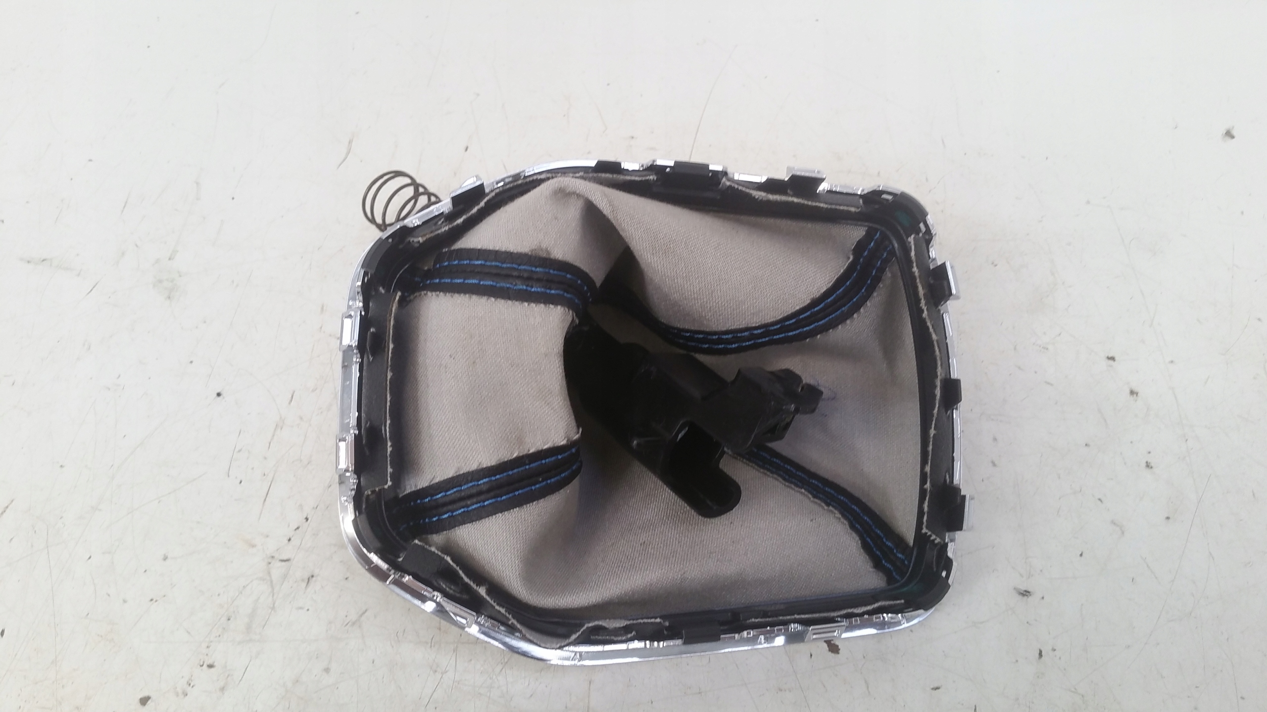 Pomello ghetta kpl Ford Fiesta MK8 ST