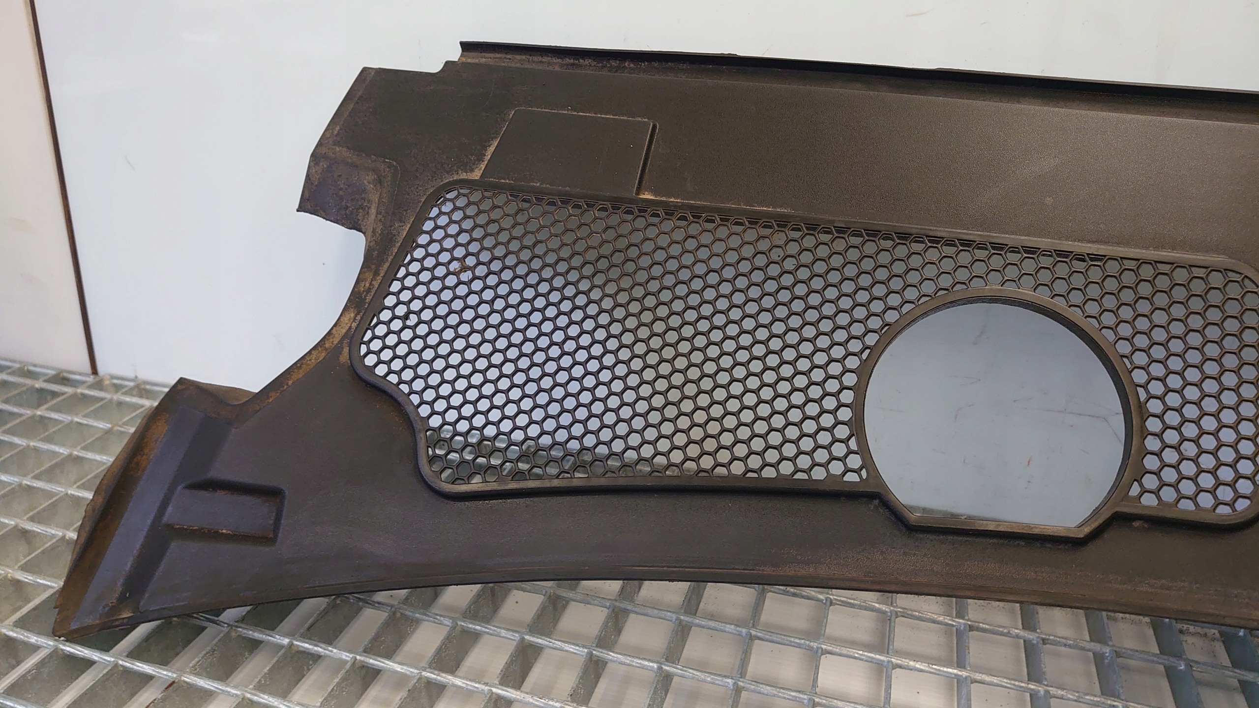 AUDI A6 C6 torpedo 4F1819447