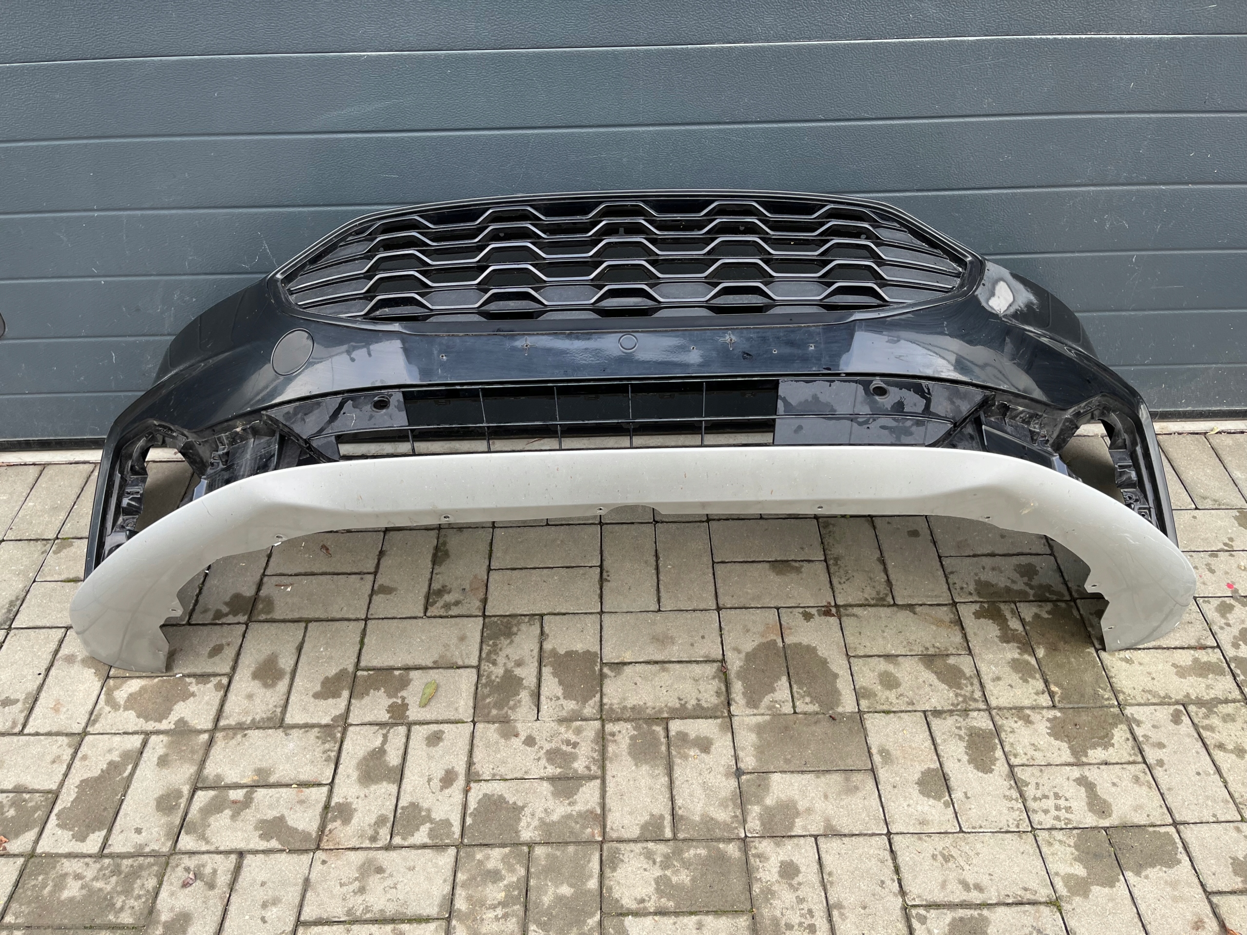 Ford Galxy MK3 LIFT 2019- bumper front