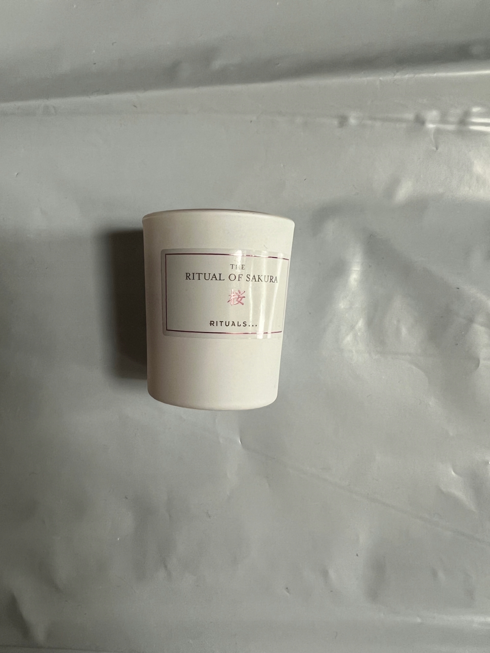 

Rituals of Sakura świeca świeczka 25g mini
