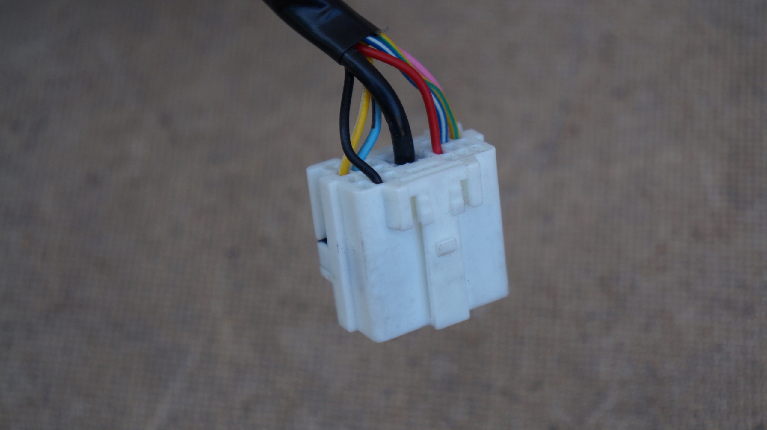 HYUNDAI SANTA FE IV 4 LIFT 20- LUSTERKO LEWE ZEWNĘTRZNE KAMERA 8 PIN EU Wersja Europejska