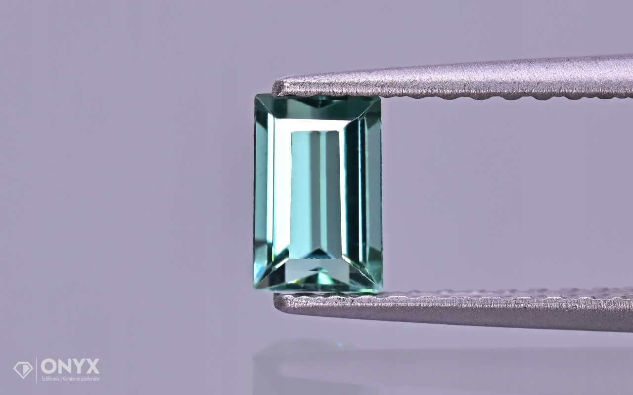 Turmalín fazetovaný obdélník 5,5x3,5 mm