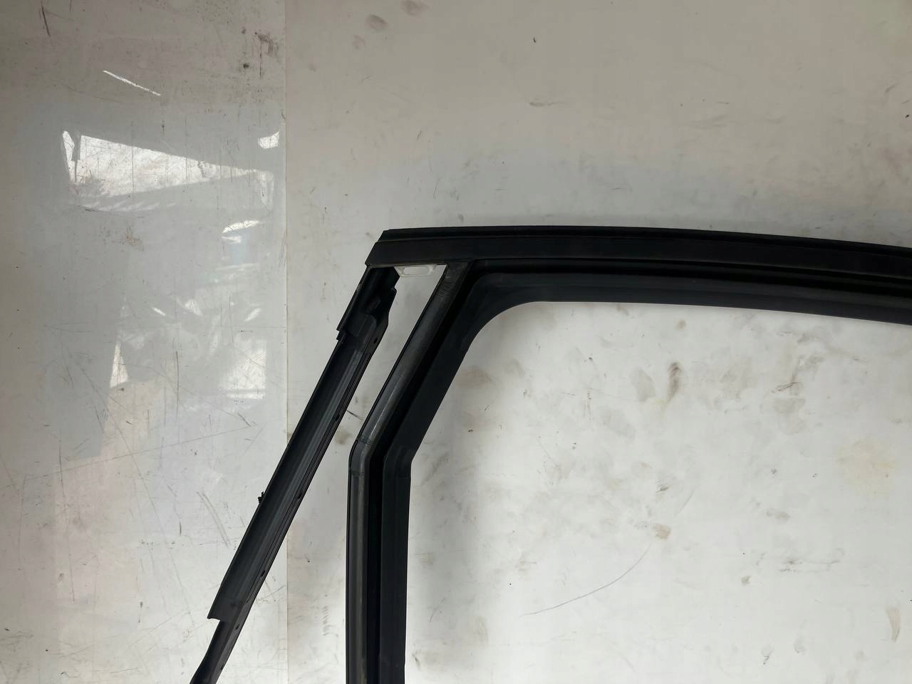 frame gasket upper door right rear part RENAULT ARKANA
