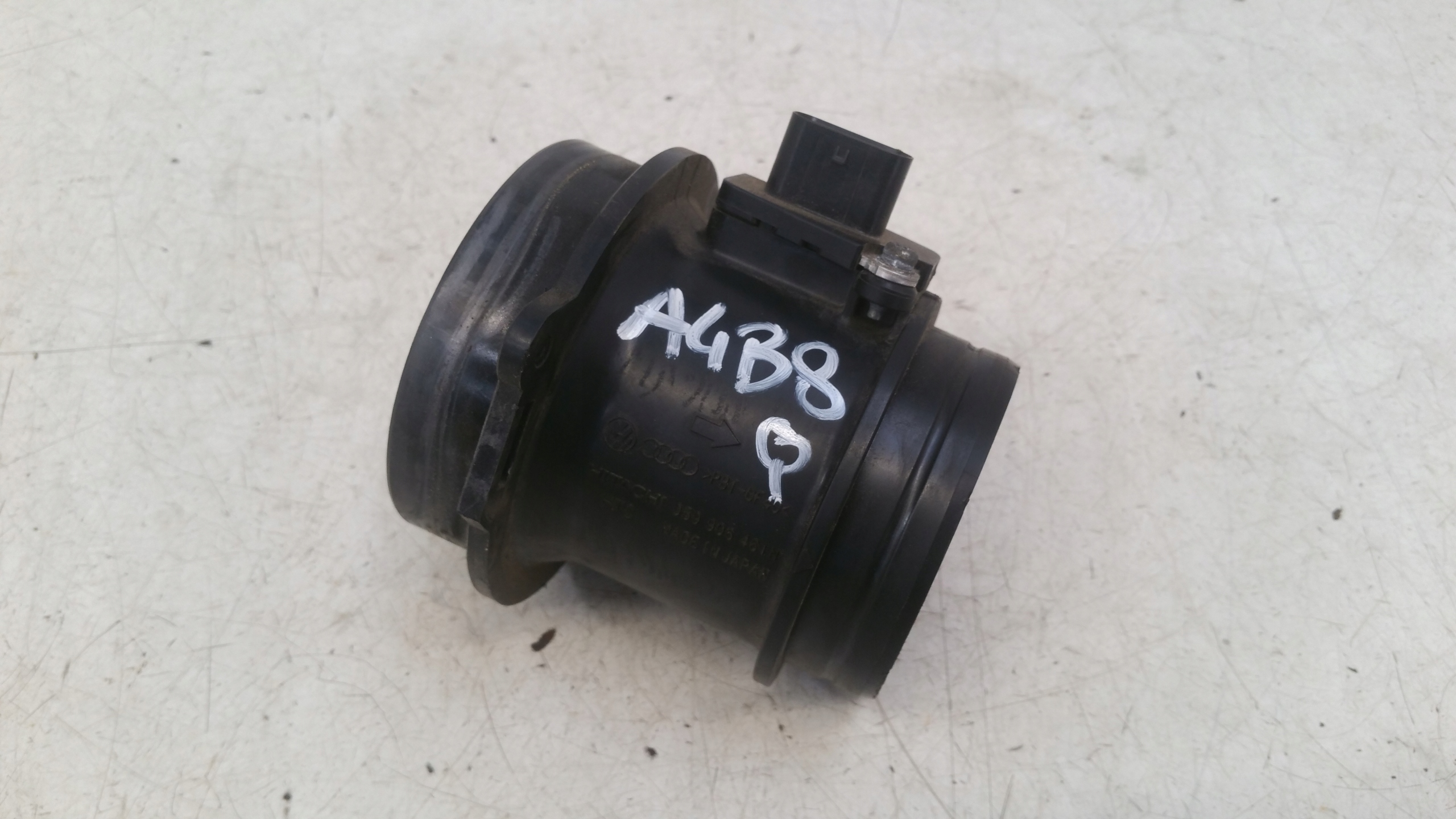 РАСХОДОМЕР 059906461N Audi A4 B8