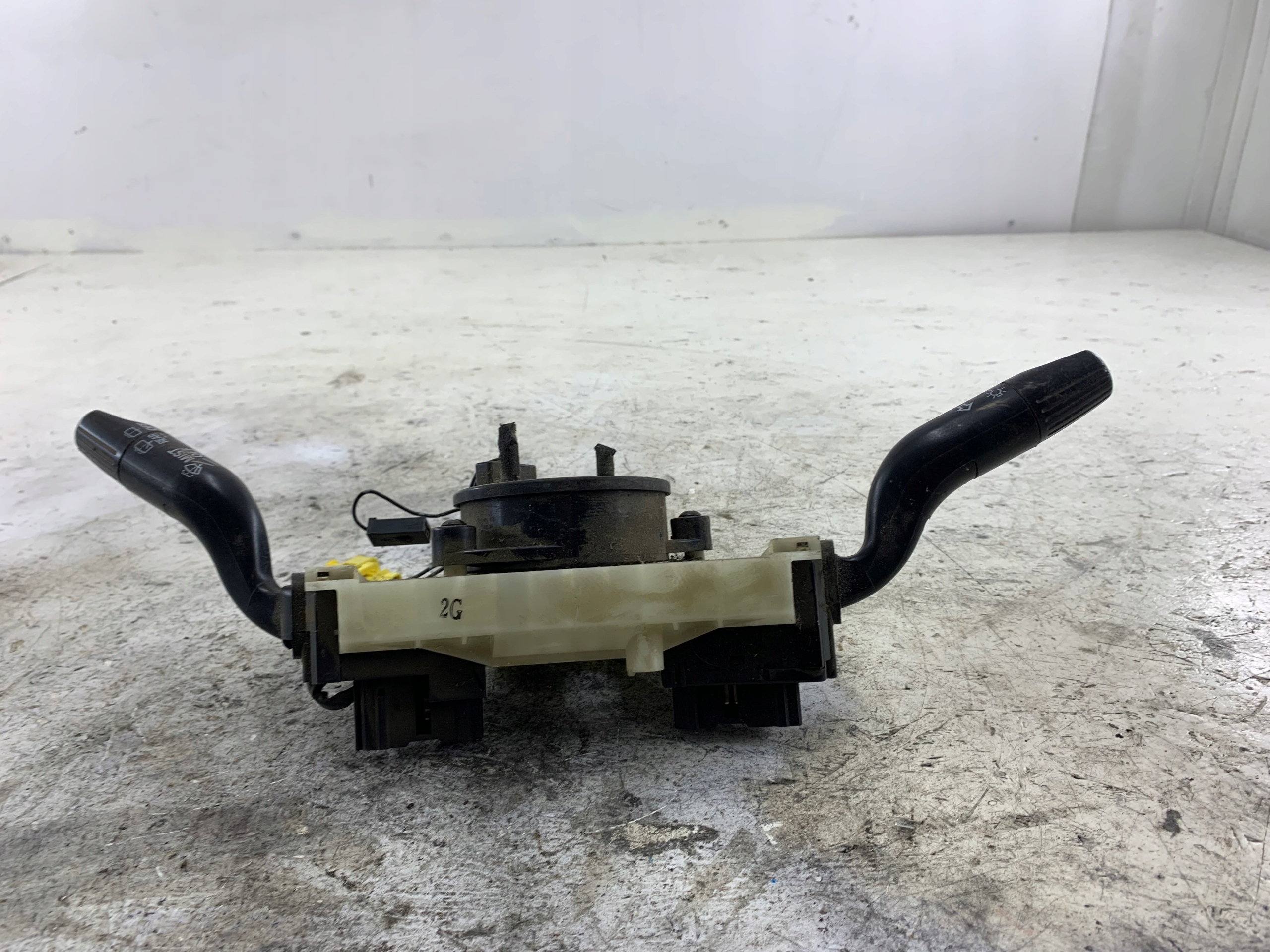 HONDA HR-V and steering wheel levers and controls ring