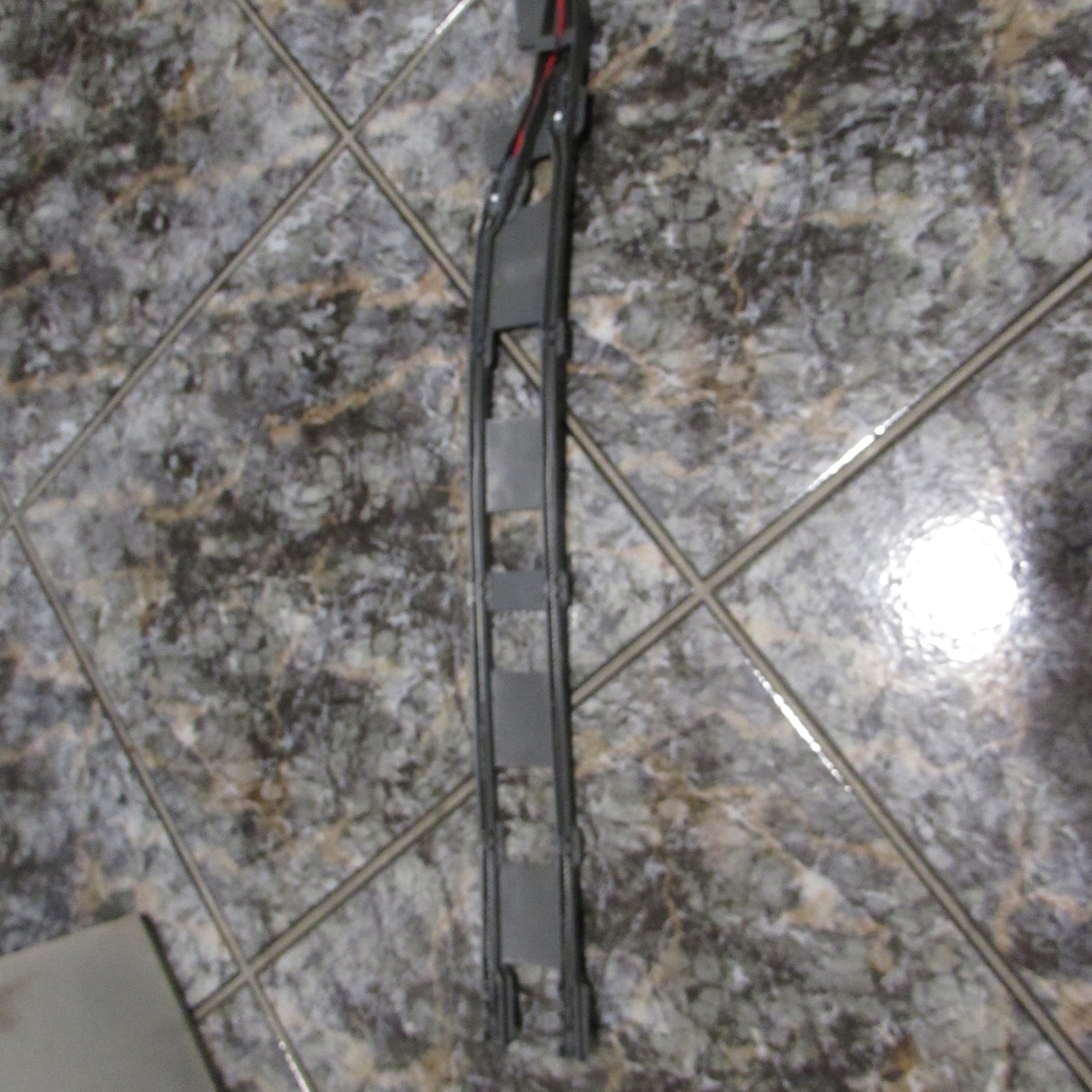 891B2-0W030 - Датчик датчика открывания задней двери Toyota Rav4