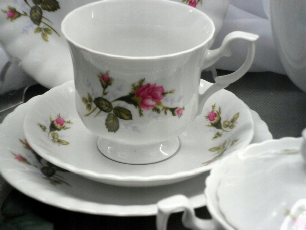 B026 SPODEK 14 cm Chodzieska Róża IWONA CHODZIEŻ Liczba sztuk 1 szt.