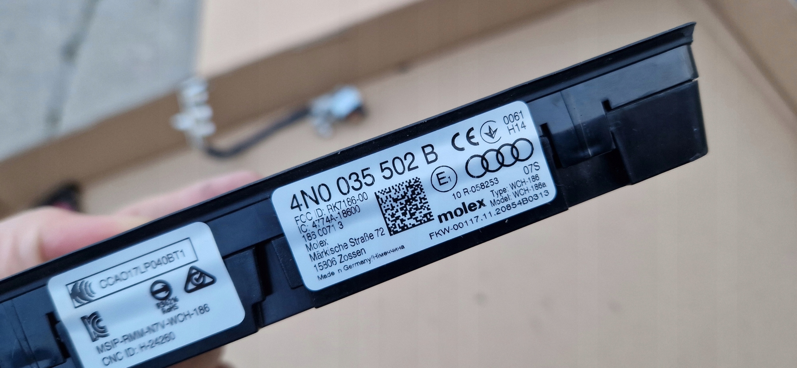 LADOWARKA INDUKCYJNA 4N0035502B AUDI A3 A4 A5 A7