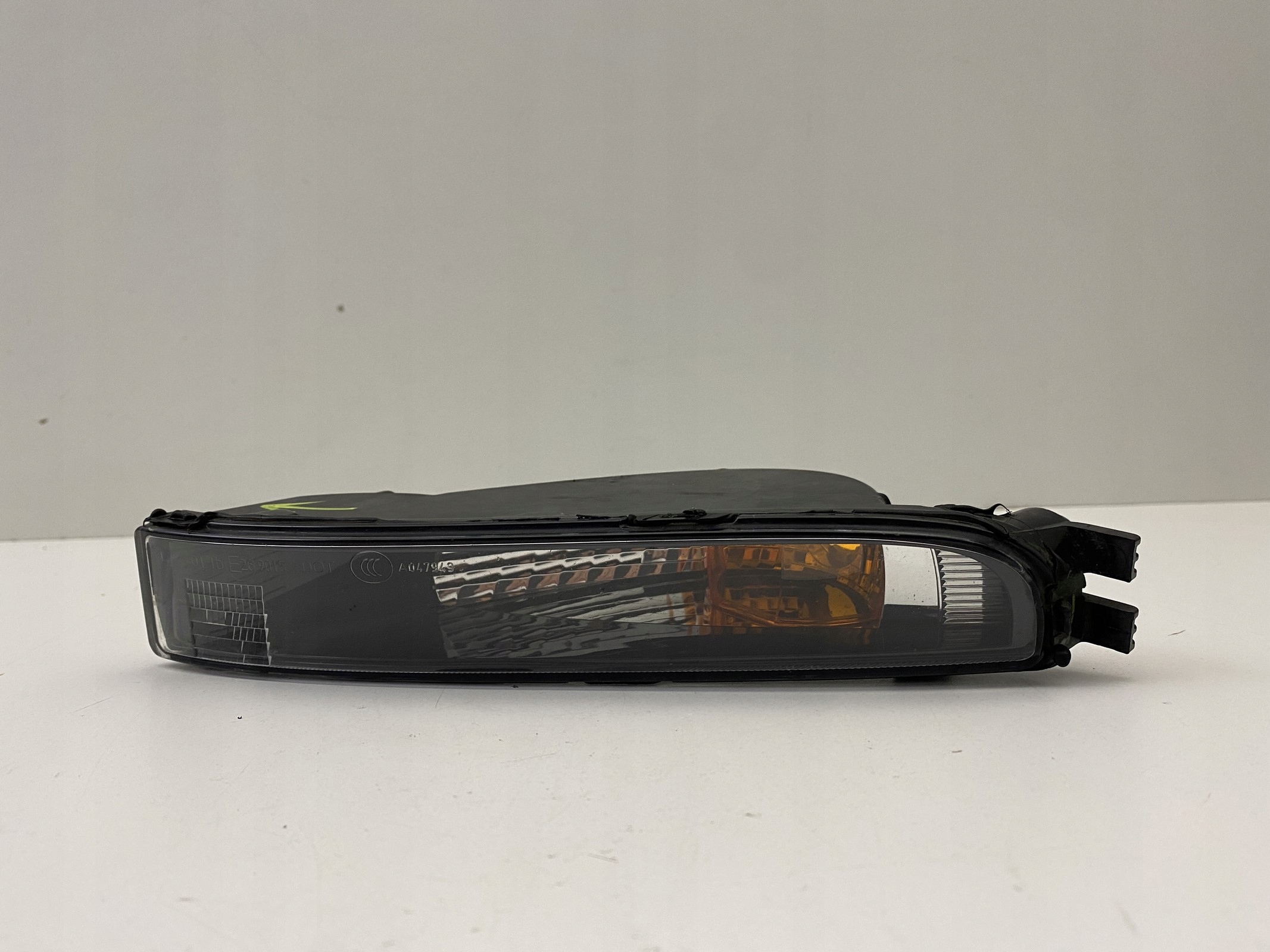 5C5953041D - VW BEETLE 5C5 ПОКАЖЧИК ПОВОРОТУ ЛІВИЙ ПЕРЕДНІЙ ПЕРЕДНІЙ 11-