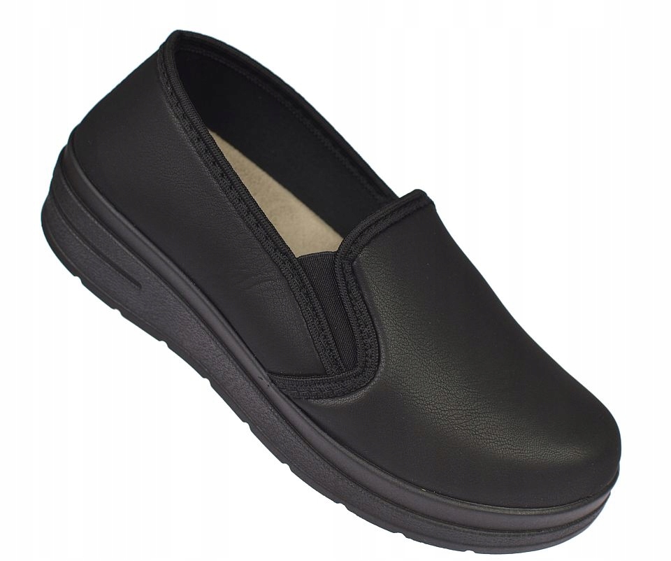 Černé dámské polobotky na halušky P-729, pružné, široké a pohodlné, velikost vel.