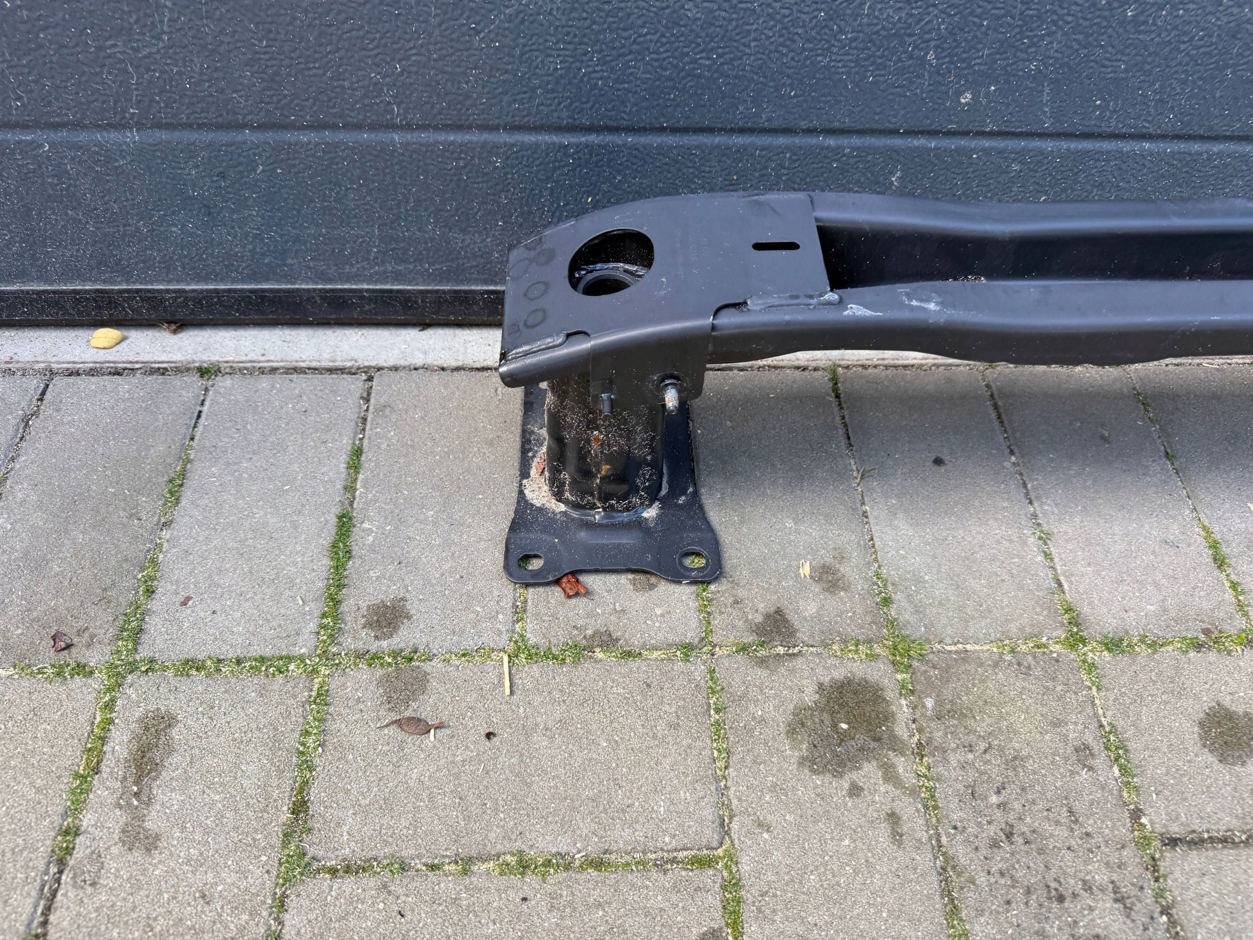 Volkswagen Golf VIII 8 träger heck hinten