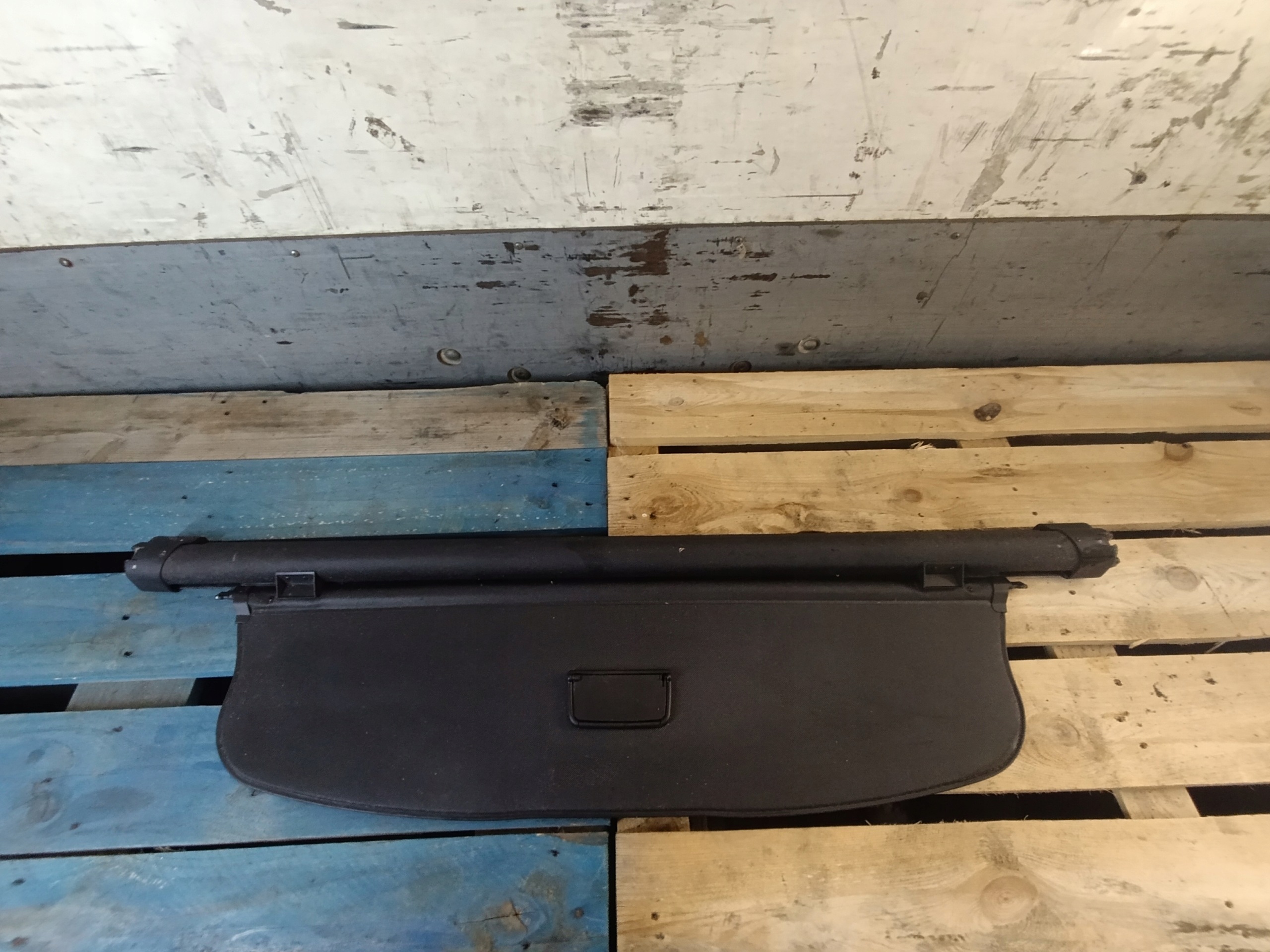 roleta kufru Audi A4 B8 Kombi