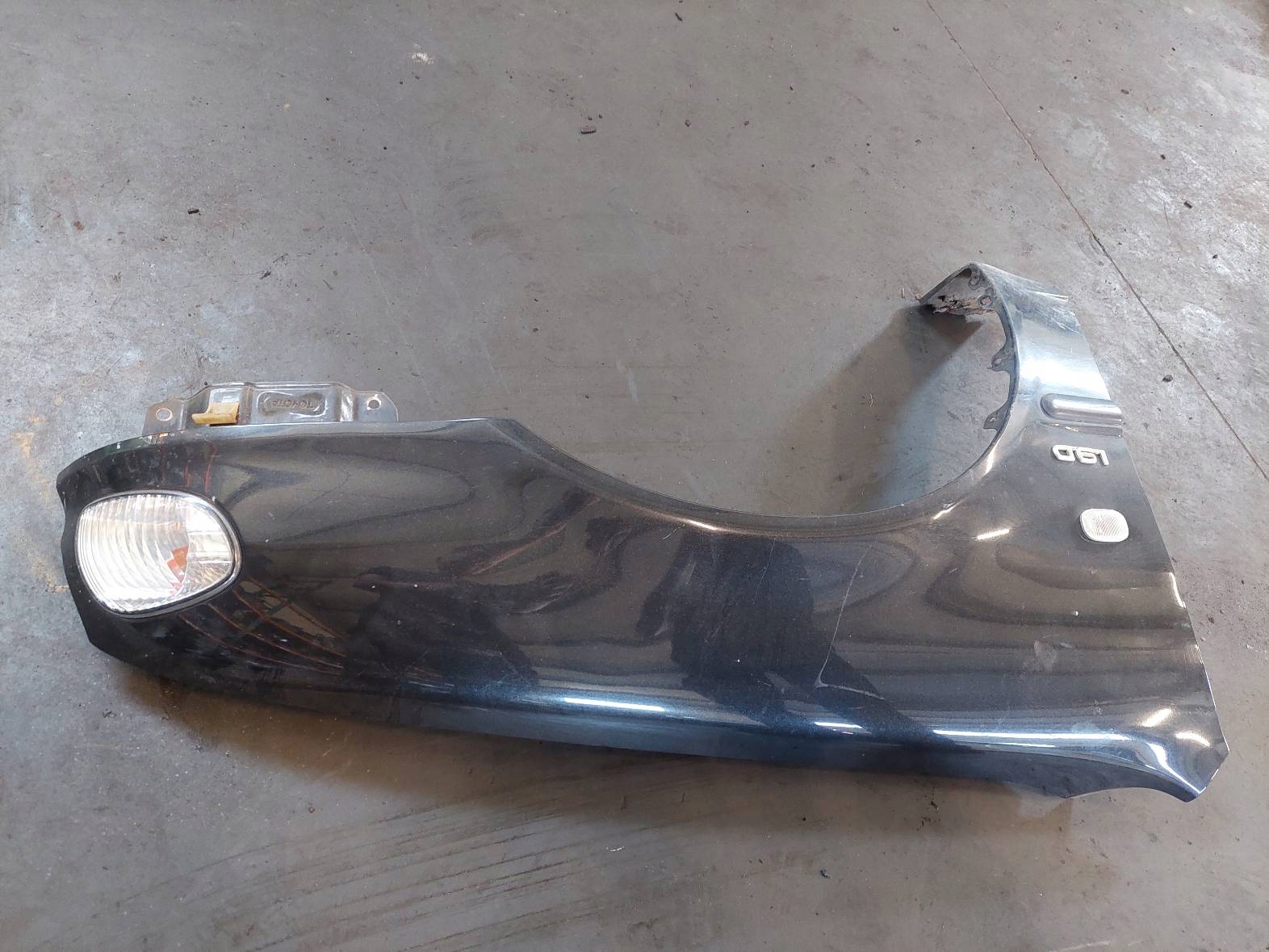 complete front bonnet bumper lights TOYOTA COROLLA E11 LIFT HB 3D 205