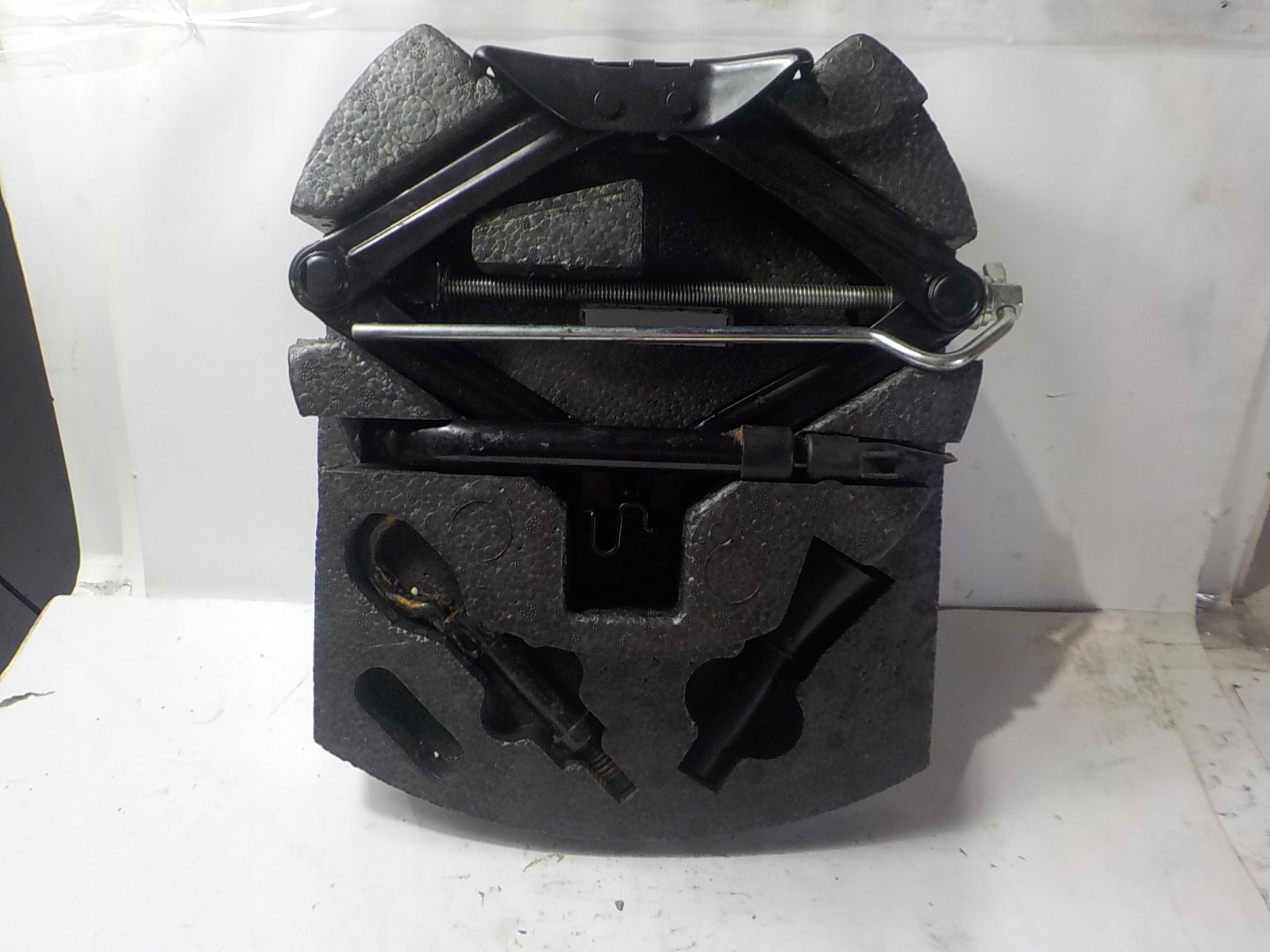 FORD MONDEO IV CRIC MARTINETTO 7S71-17009-BC