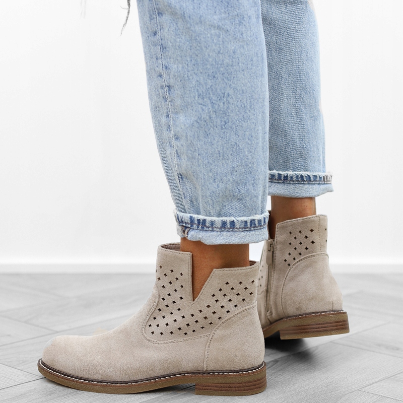 Beżowe botki damskie ażurowe wiosenne wycięte skórzana wkładka A2905 r.39 Długość wkładki 25.5 cm