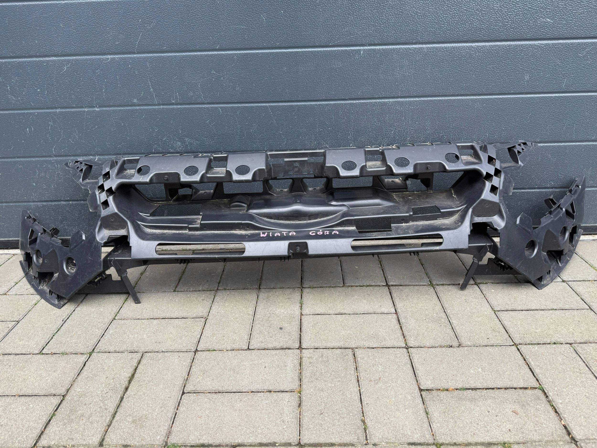 Ford Transit Tourneo Connect Mk2 13- Traversa rama Paraurti
