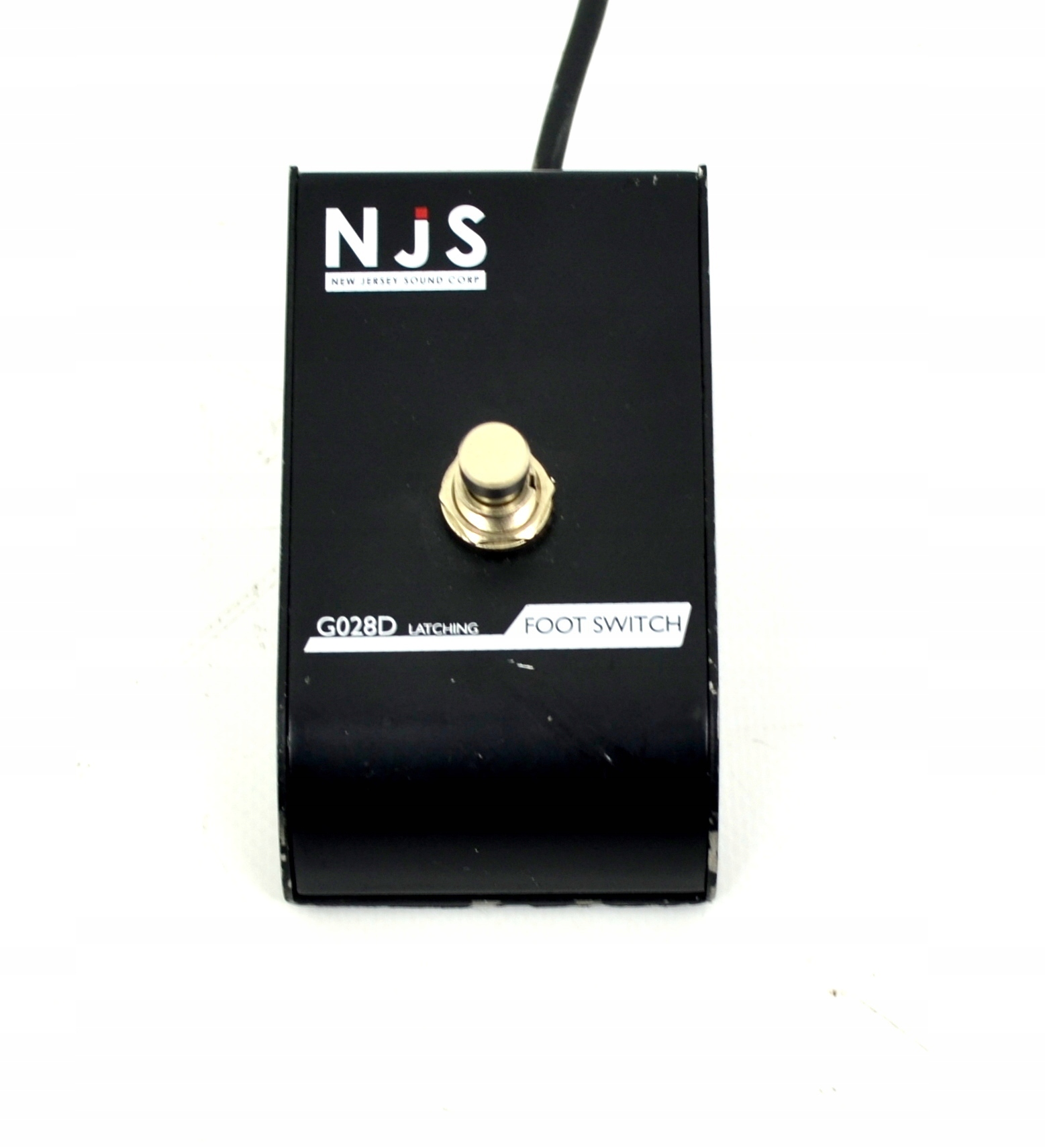 NJS G028D Latch Pedal Guitar Amplifier Channel Switch Stomp. Kod producenta G028D