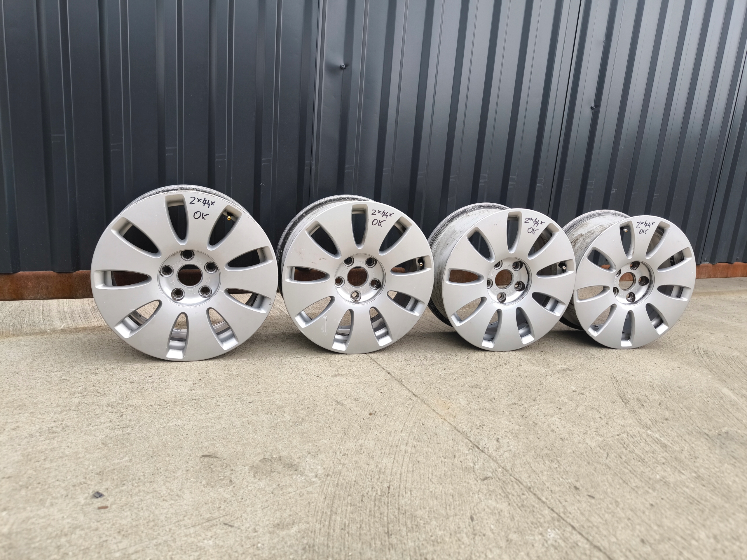 disc discs VW AUDI A3 A4 A6 ITP 7.0J R16 ET42 8E0601025AE Z*74* OK