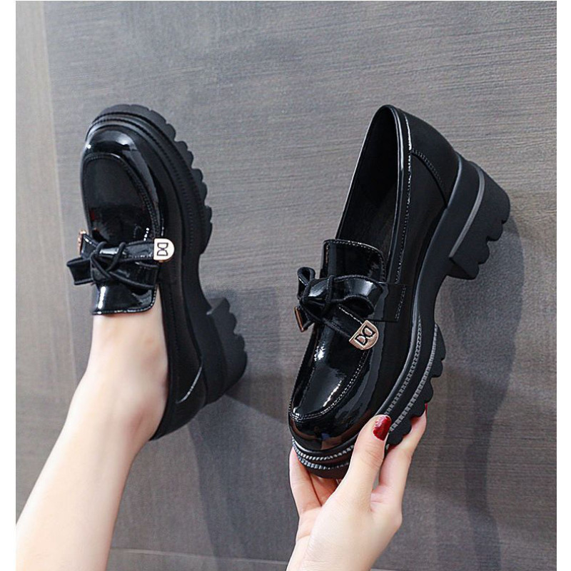 MODNE WYGODNE GRUBA PODESZWA Mokasyny damskie PÓŁBUTY CZÓŁENKA CUDNE Kod producenta 3b0xm666