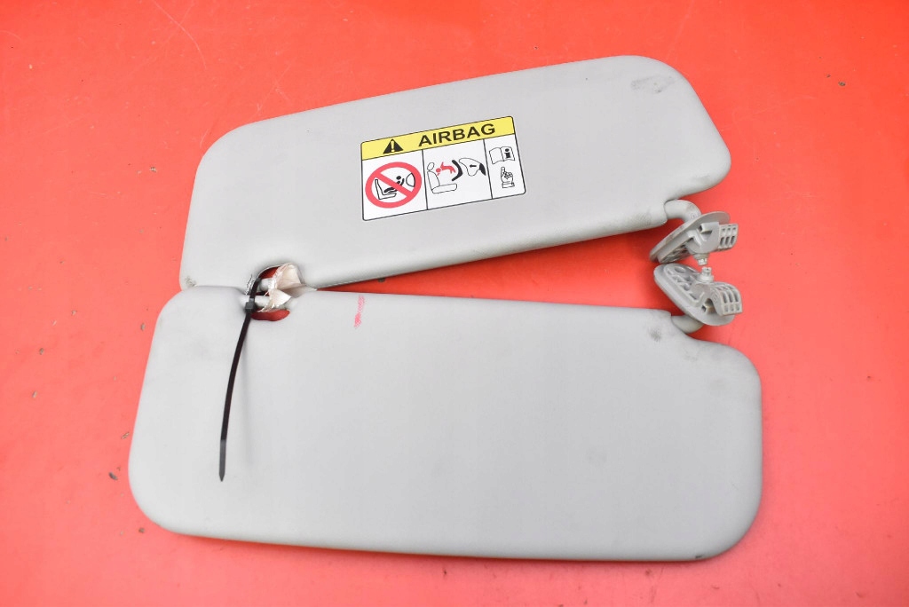 Blende Abdeckung PRZECIWSLONECZNA EU KIA RIO 4 IV 16-20