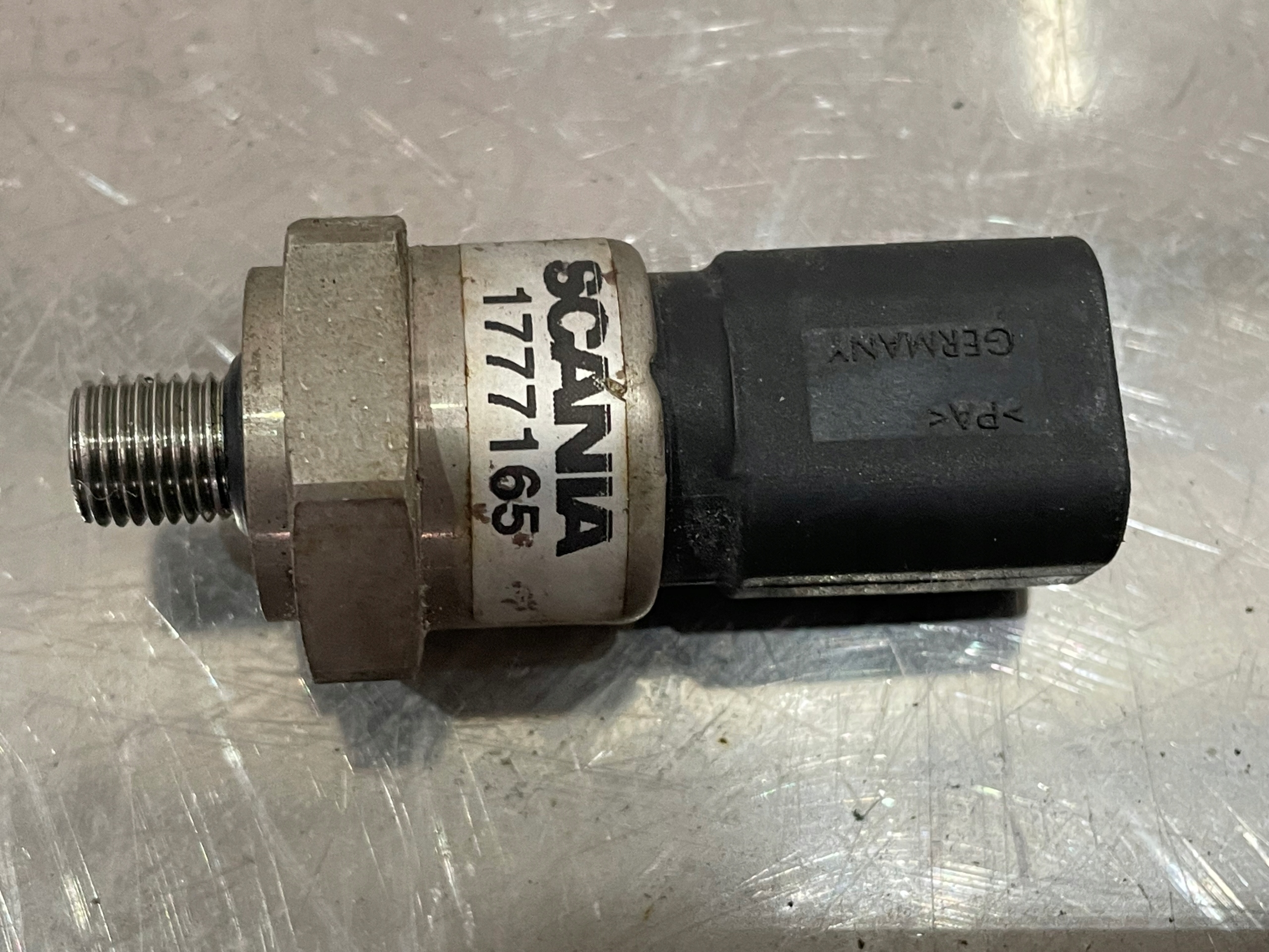 Czujnik Ciśnienia Klimatyzacji Scania R 1777165