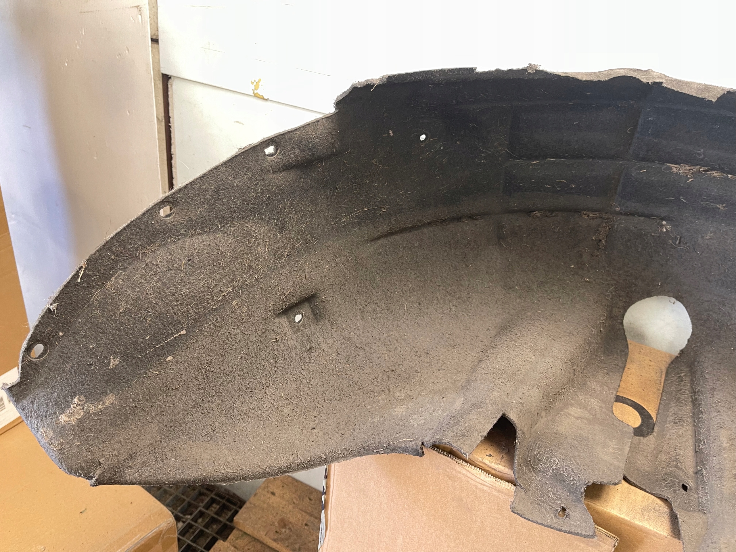 mudguard right rear part AUDI A6 C6 4F0810172D