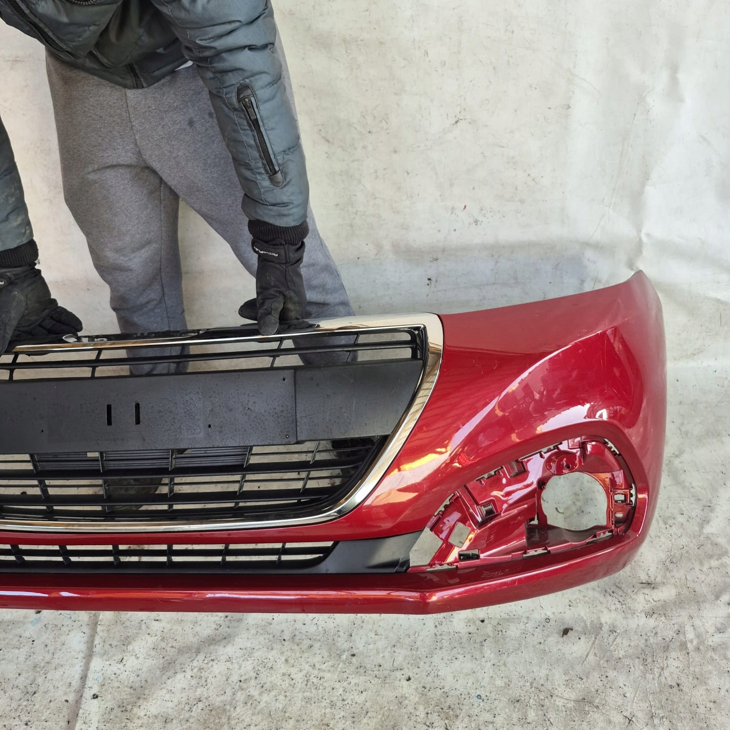 PEUGEOT 208 and LIFT 15- bumper front front 9810513777