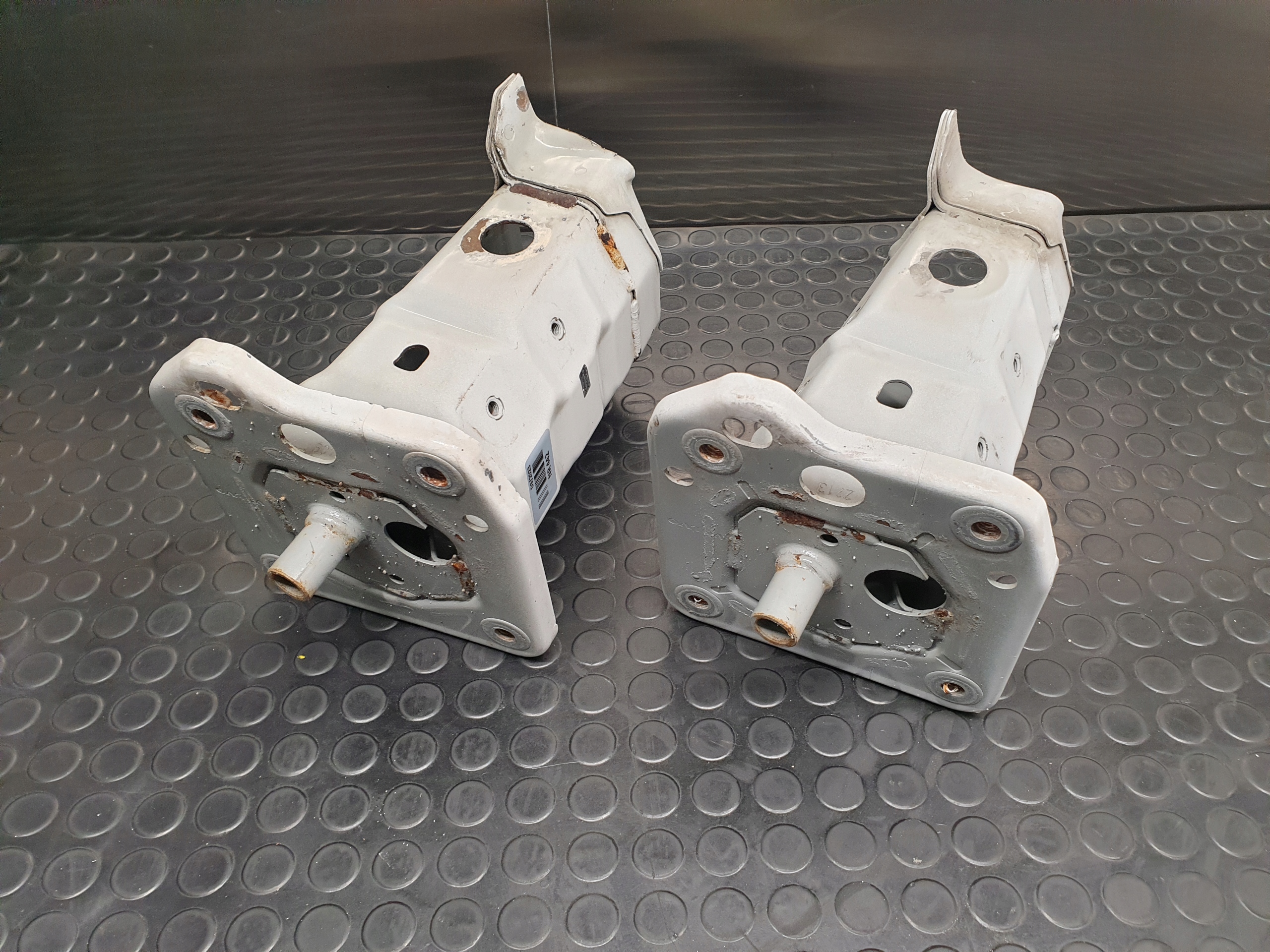 VOLVO S80 II V70 III XC70 III STREFA ZGNIOTU PRAWA