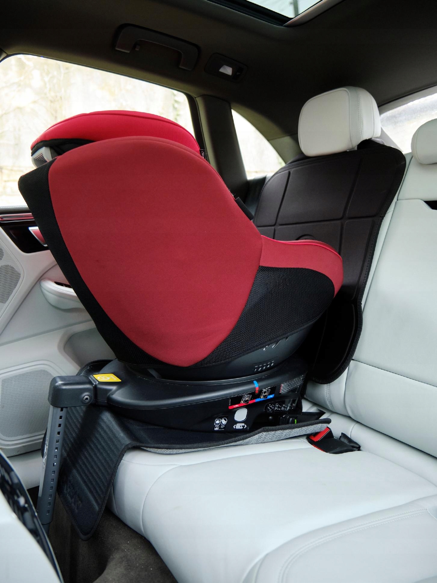 MATA OCHRONNA POD FOTELIK ochraniacze pod fotelik PRINCE LIONHEART Waga produktu z opakowaniem jednostkowym 1 kg