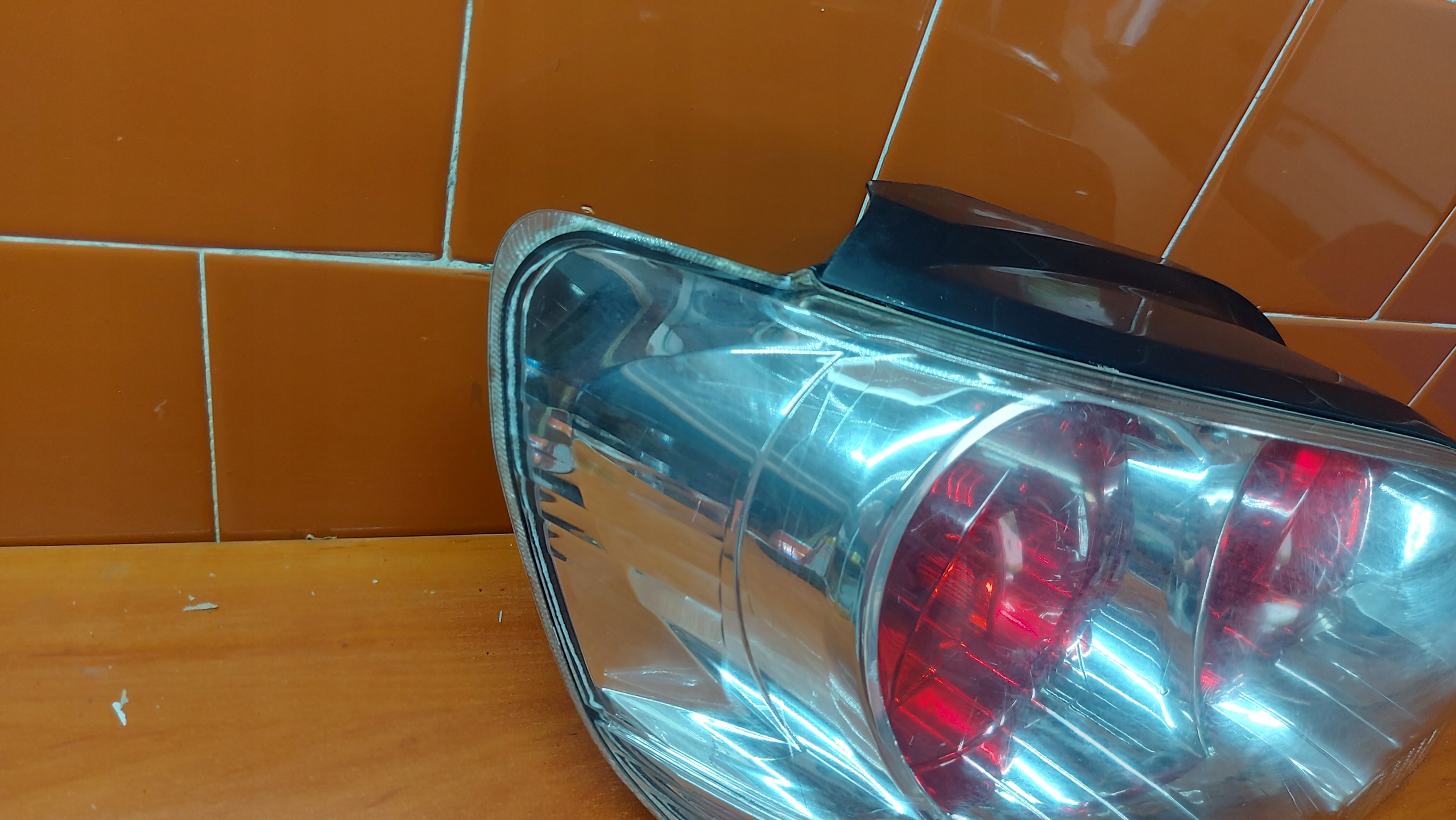 REFLEKTOR light left left rear part rear MITSUBISHI OUTLANDER and 01