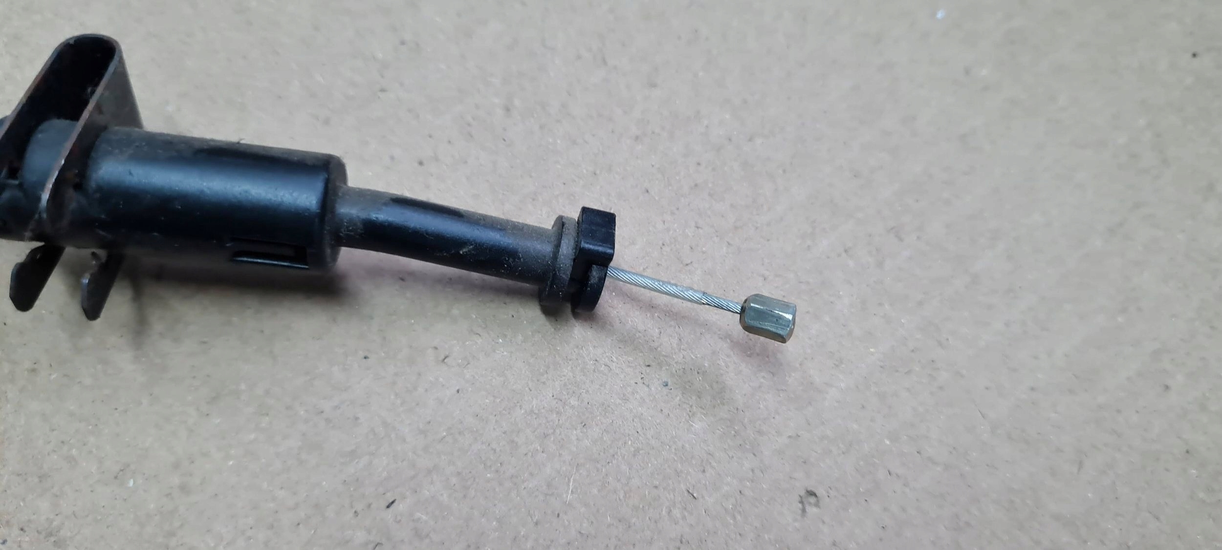 A6 C6 LIFT rope seat holder bracket right right front A4 B6 B7