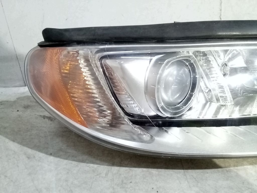 Volvo V70 III 3 lift light right front front Bi xenon