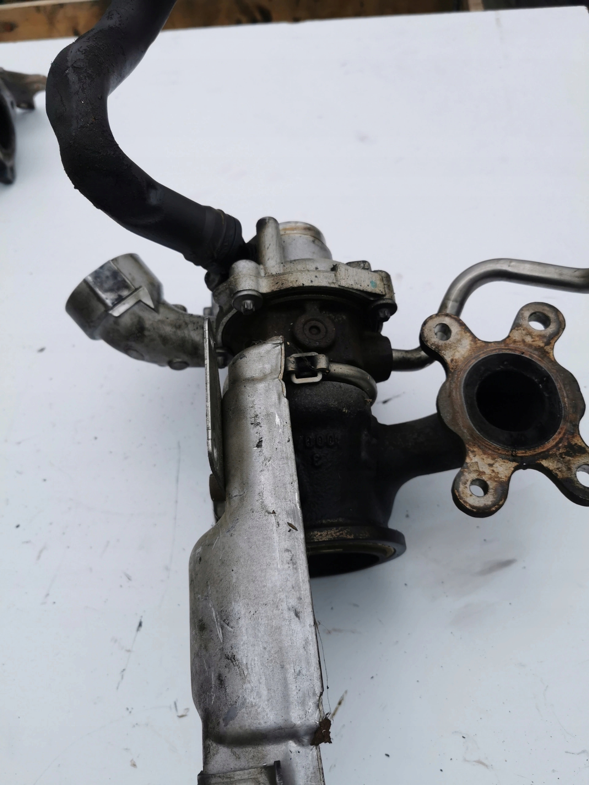 VW SKODA SEAT 1.2 turbo 04E145704N 04E145