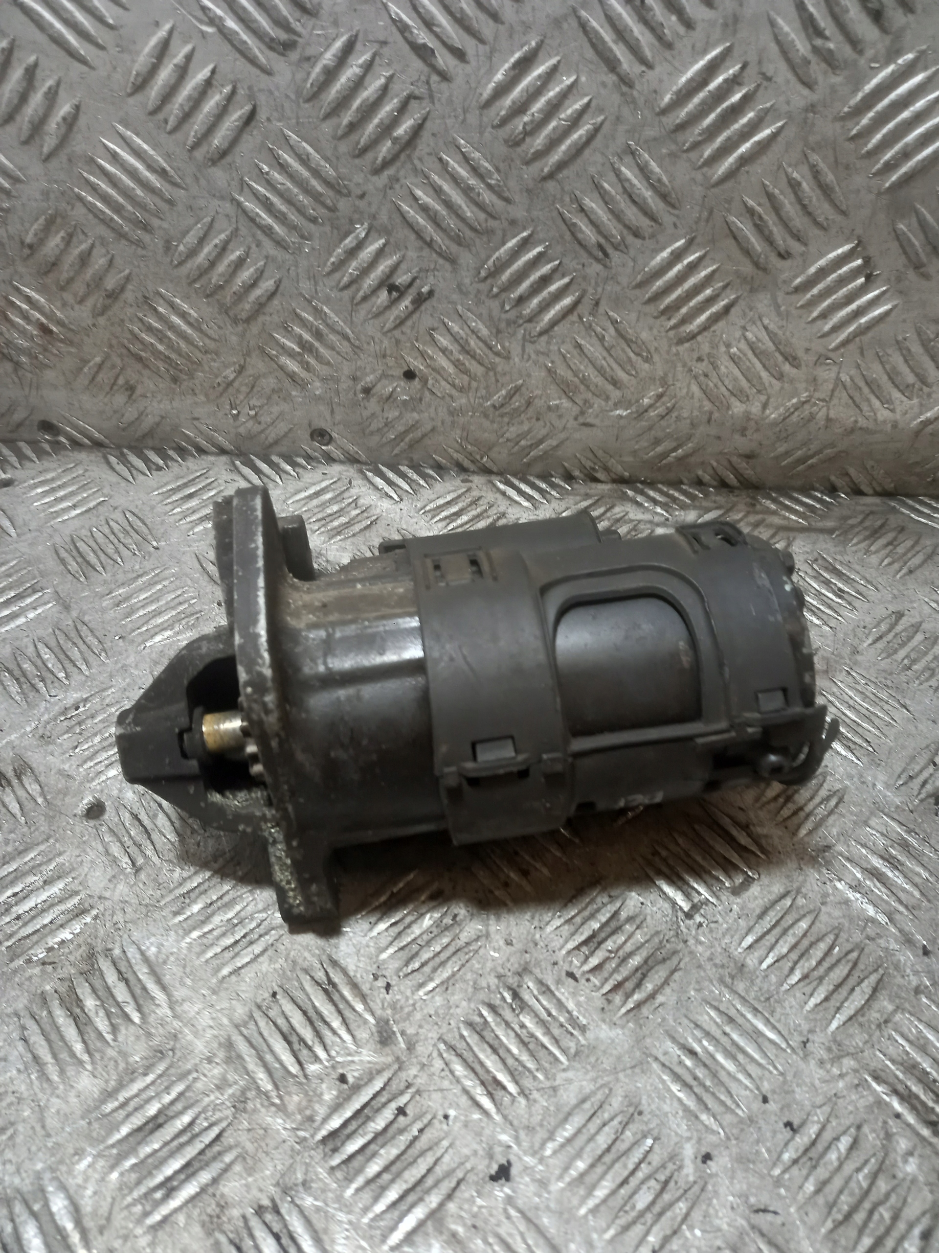 startér RENAULT MODUS 8200463004
