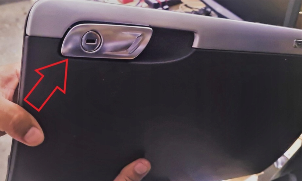 Zestaw naprawczy do Audi TT 8J Schowka Rączki Numer katalogowy części AudiTT8JSchowka