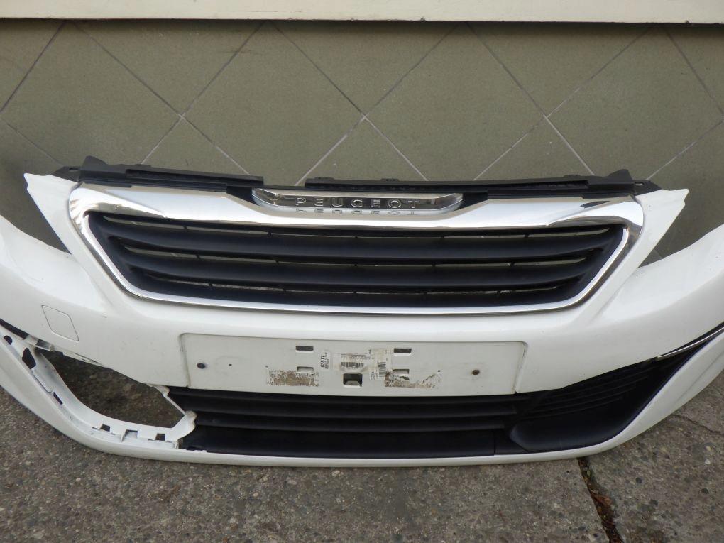 PEUGEOT 308 II 2 T9 13- front bumper