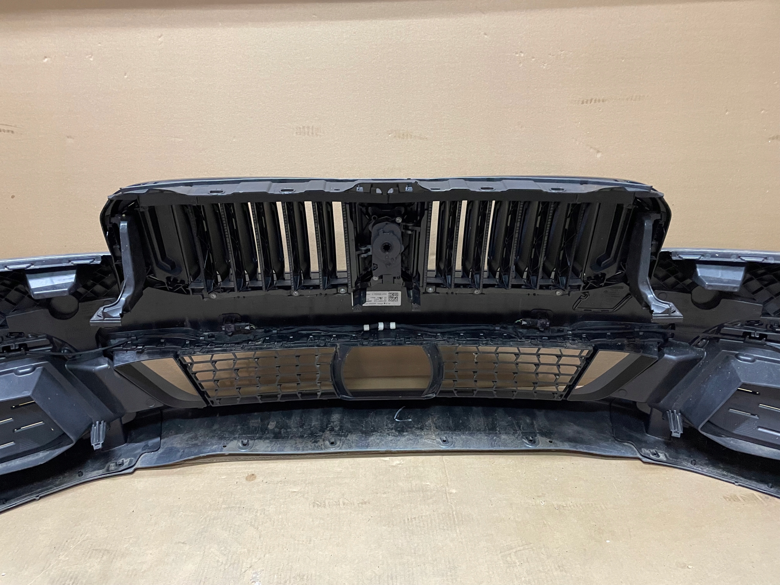 bumper front 6 x PDC RADAR m-packet BMW 5 G30 G31 LCI C2Y IDEAL