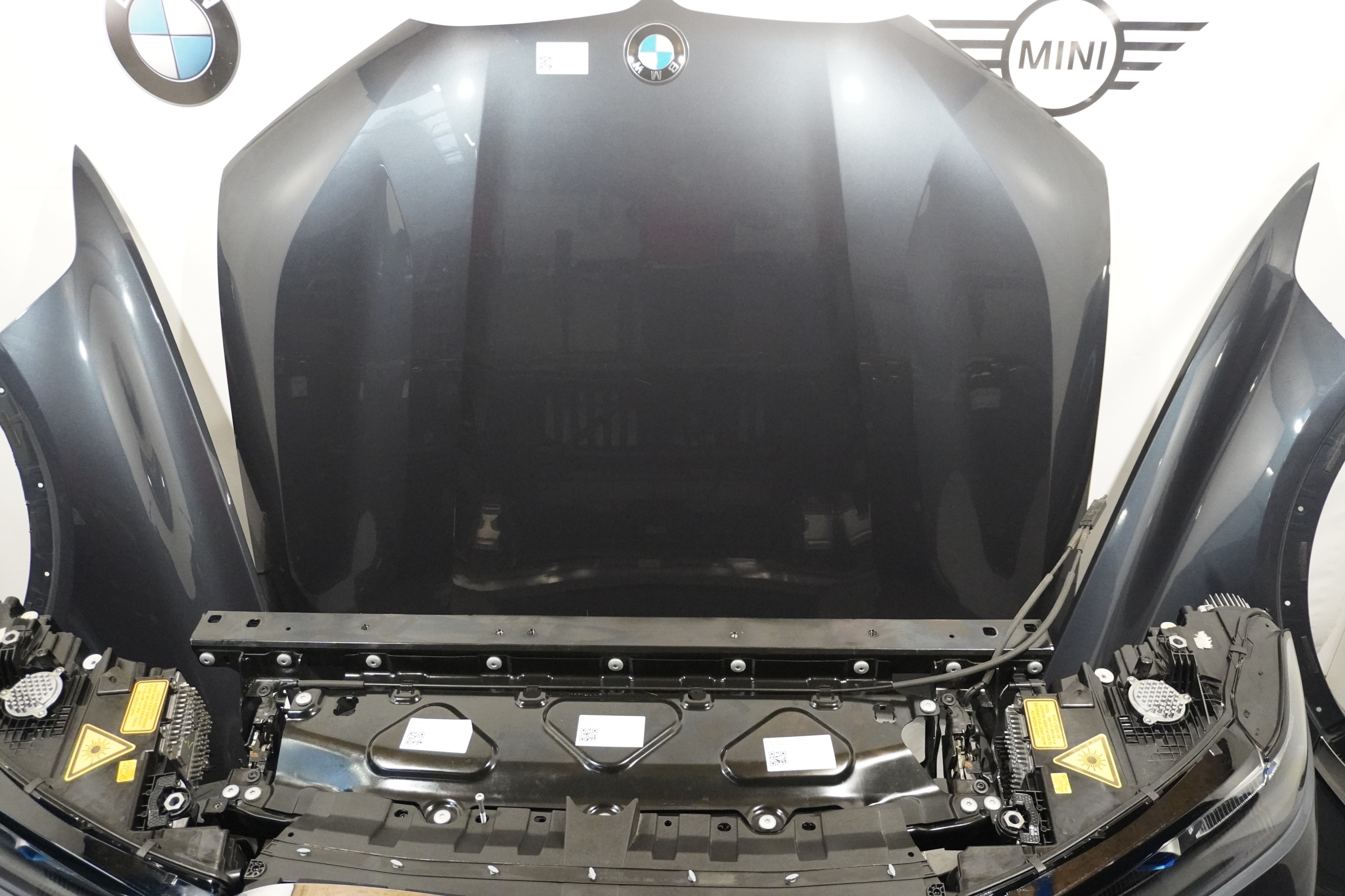 MASKA ZDERZAK LAMPY LASER BMW X7 G07 C27 Typ samochodu Samochody osobowe