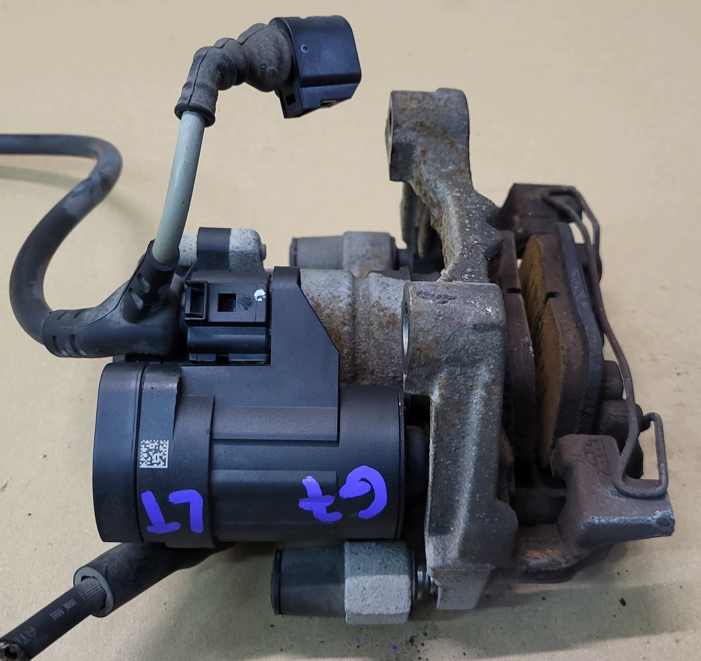 caliper brake JARZMO left rear part mini motor VW T-ROC GOLF VII AUDI Q2 ATECA