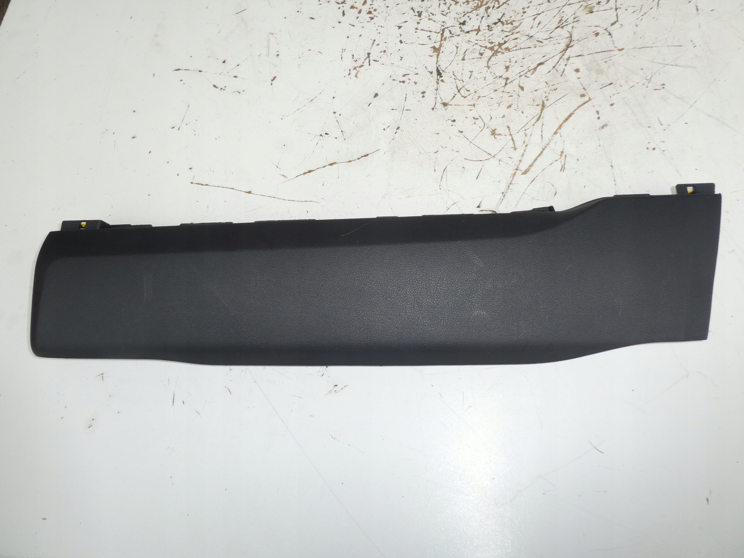 FRONTVERKLEIDUNG KUNSTSTOFFTTEIL MASTER 682113679R