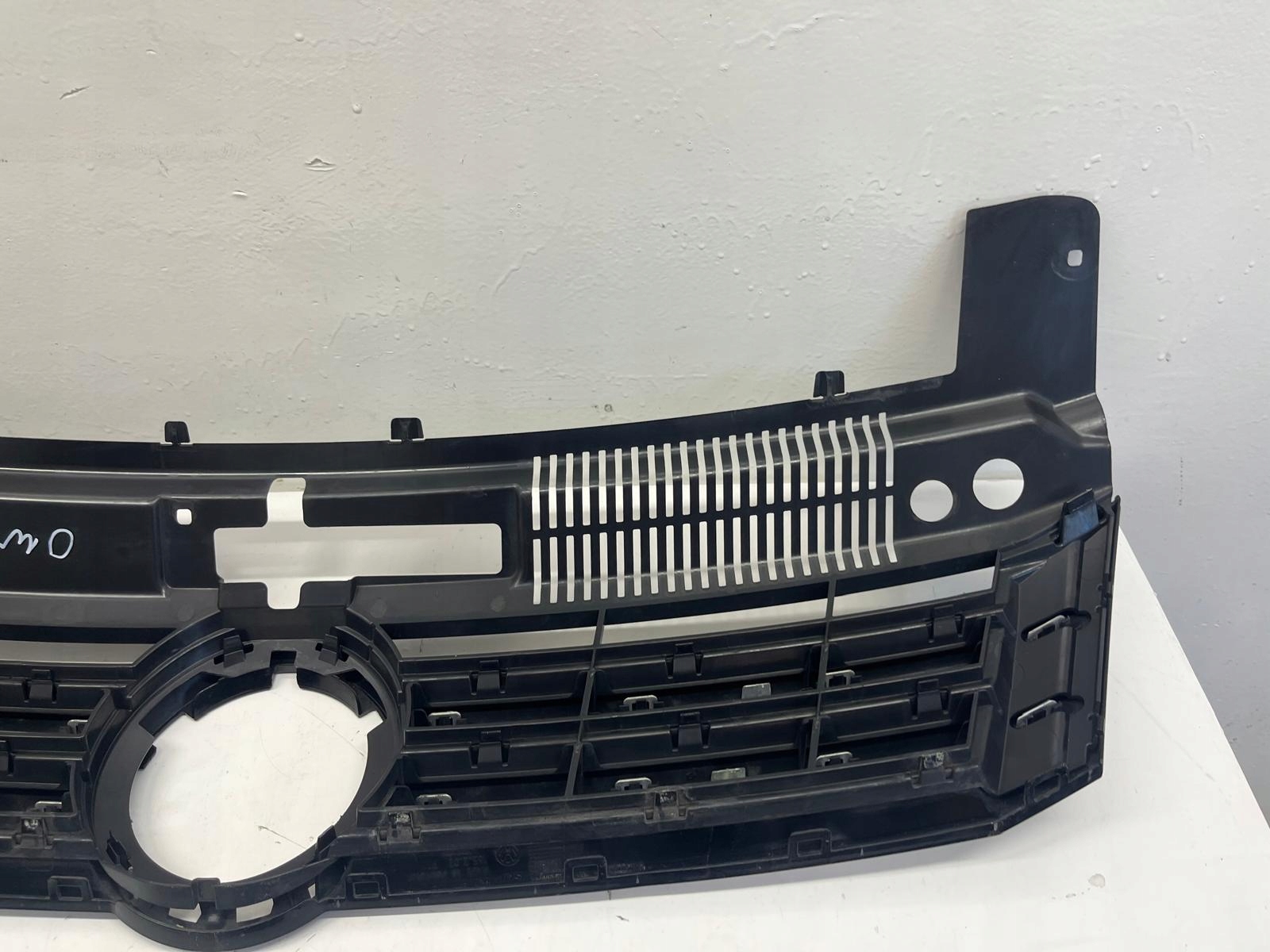 VW Sharan 7N Kühlergrill FRONTGRILL Kühlergitter 7N0853653BA - Thumbnail 5
