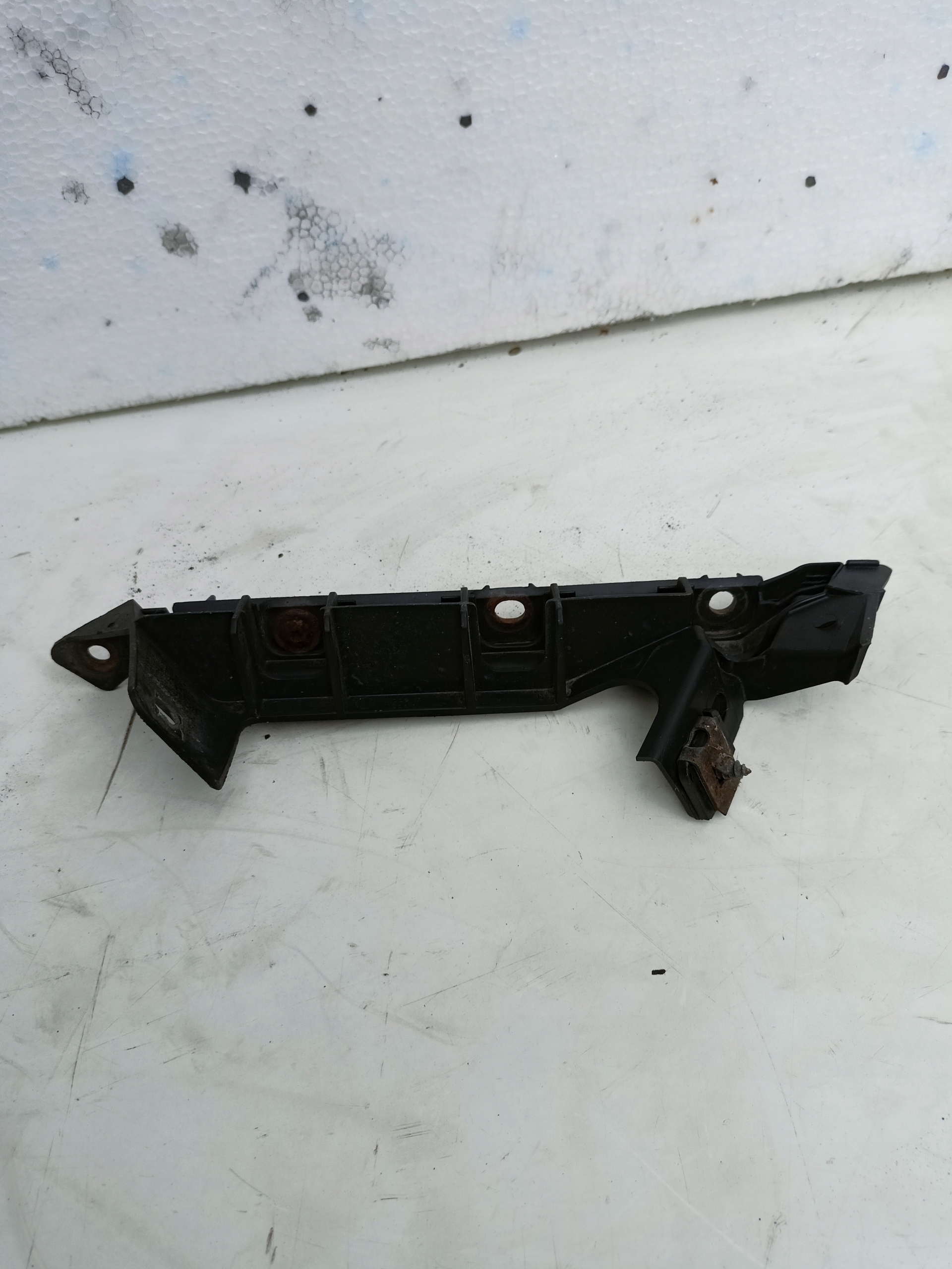 support front right SEAT IBIZA 6J0807184